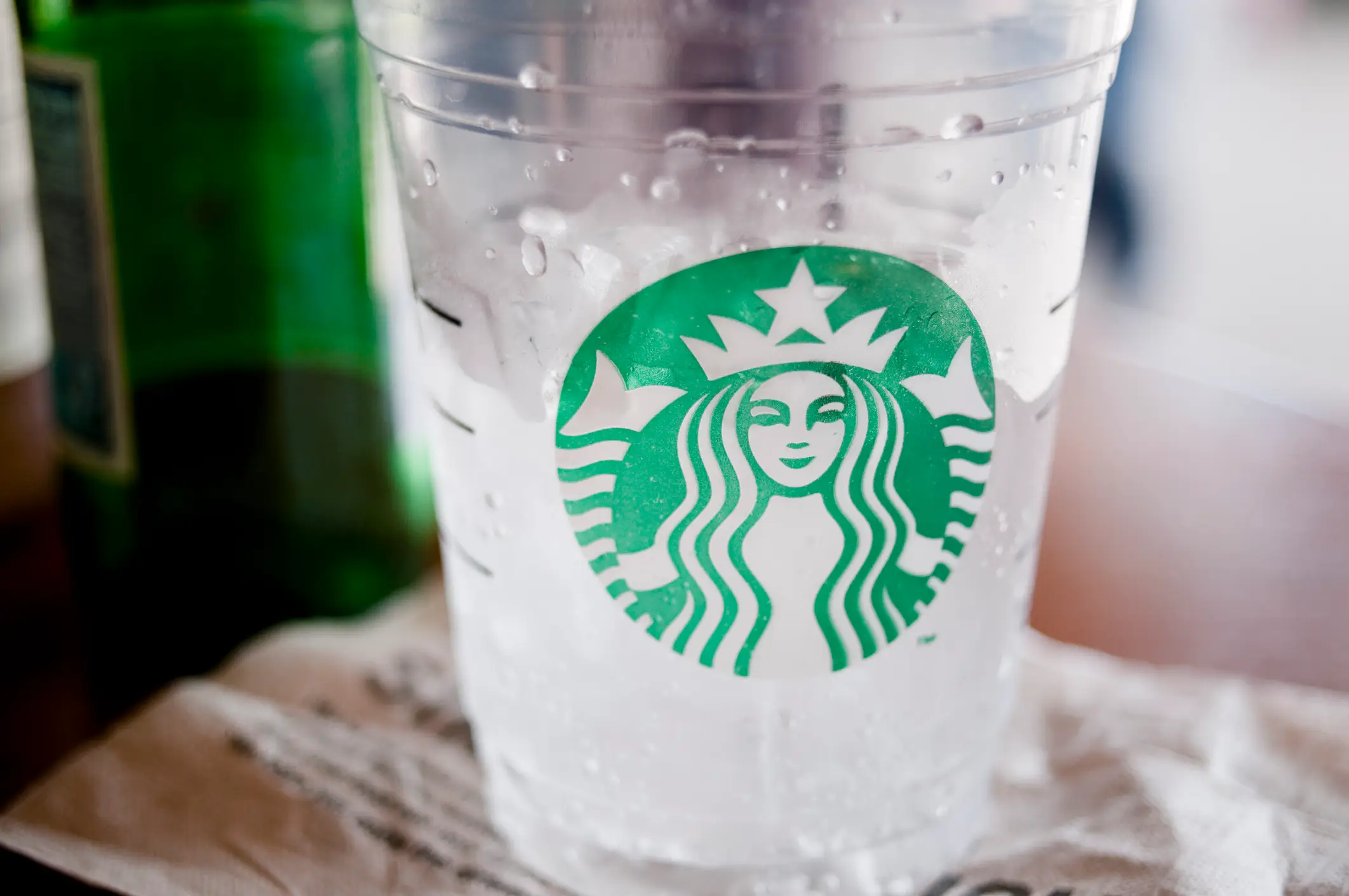 The lines are there to help baristas (Tsuji/Getty Images)
