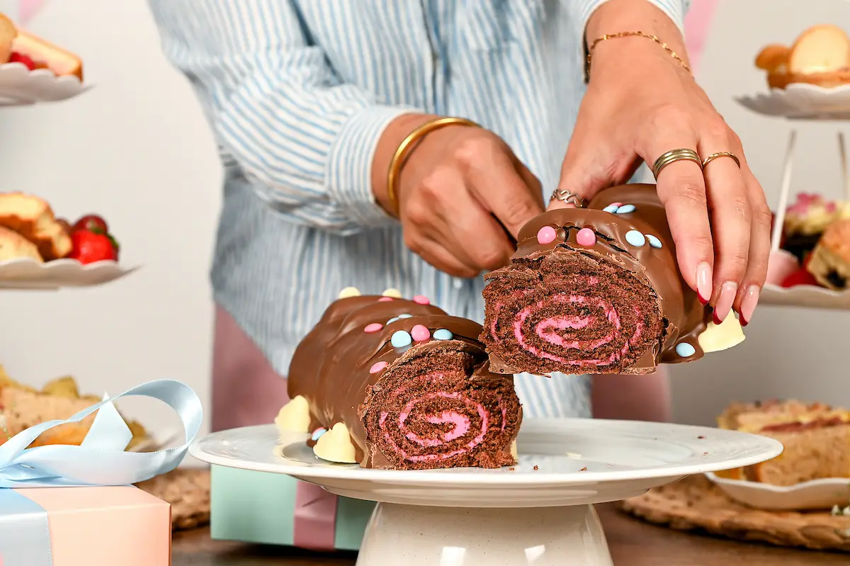 Cuthbert is based off Marks and Spencer's popular Colin the Caterpillar cake (Aldi)