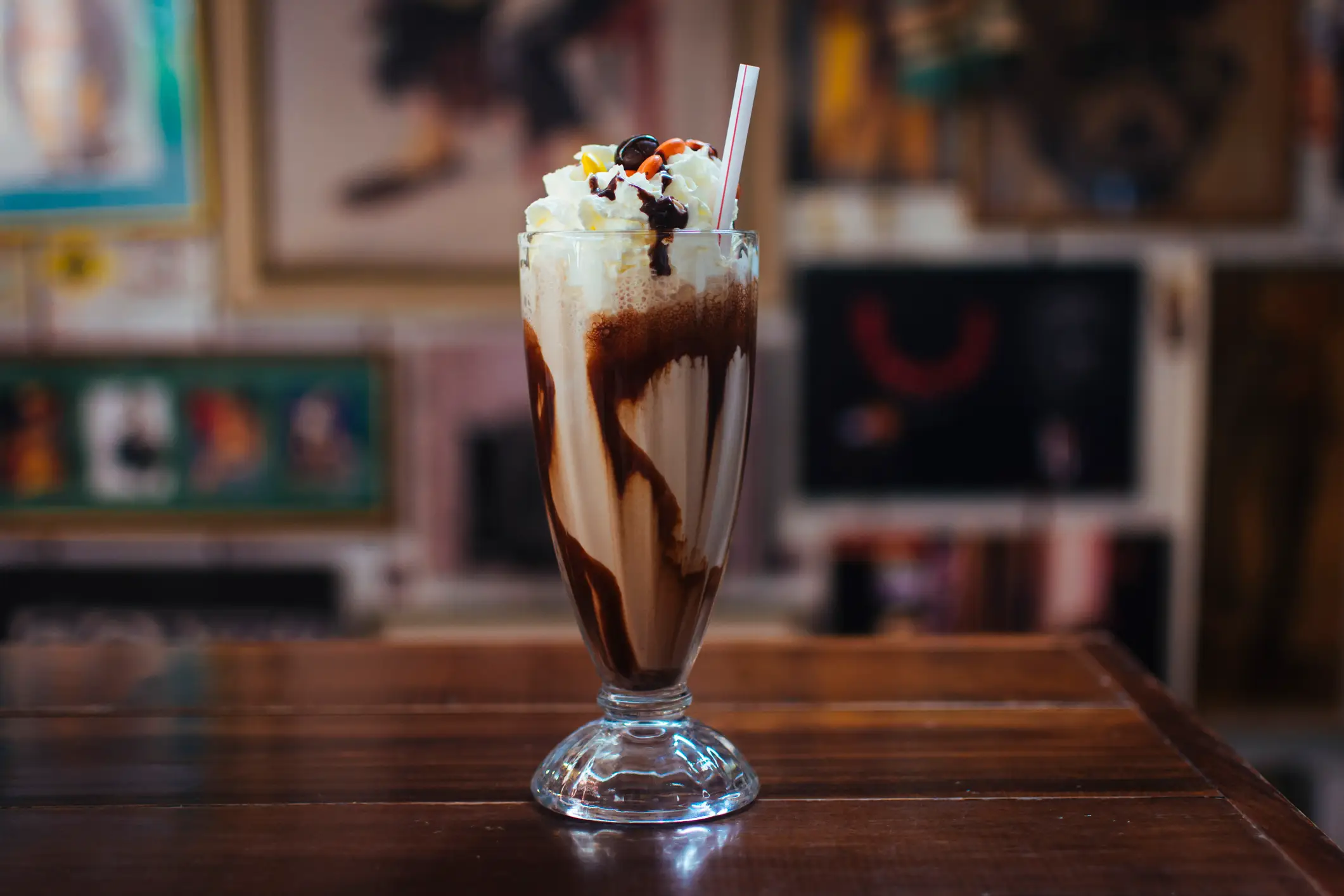 A diner-style chocolate & peanut butter milkshake, served in an old-fashioned glass (Naomi Rahim/Getty Images))