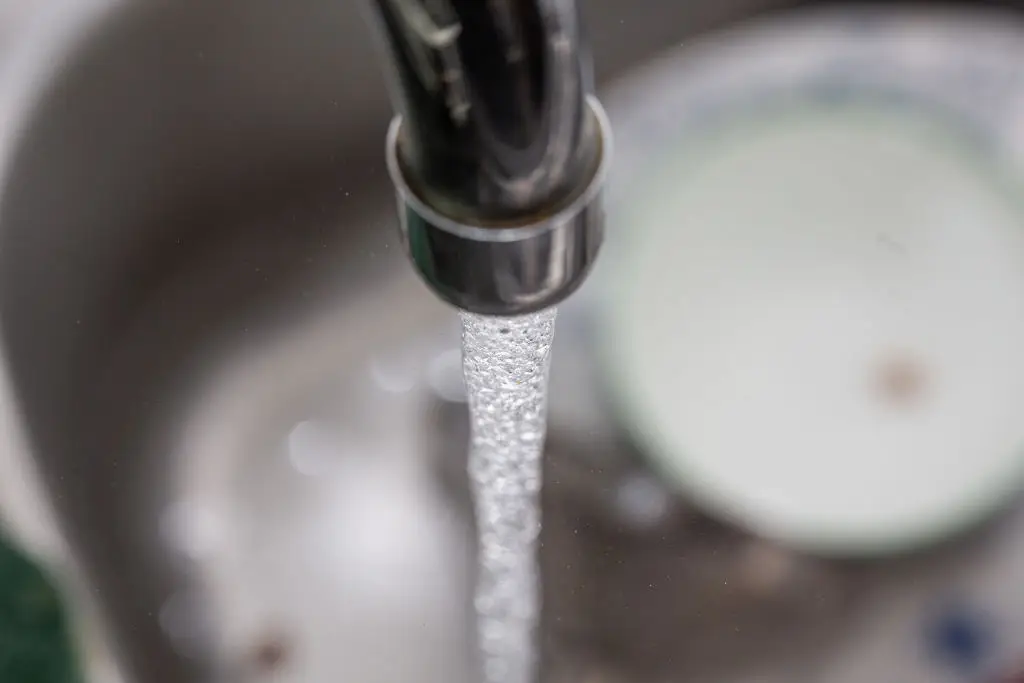 Stick to the kitchen tap for your hydration needs (ROMAIN COSTASECA / Contributor/Getty Images)