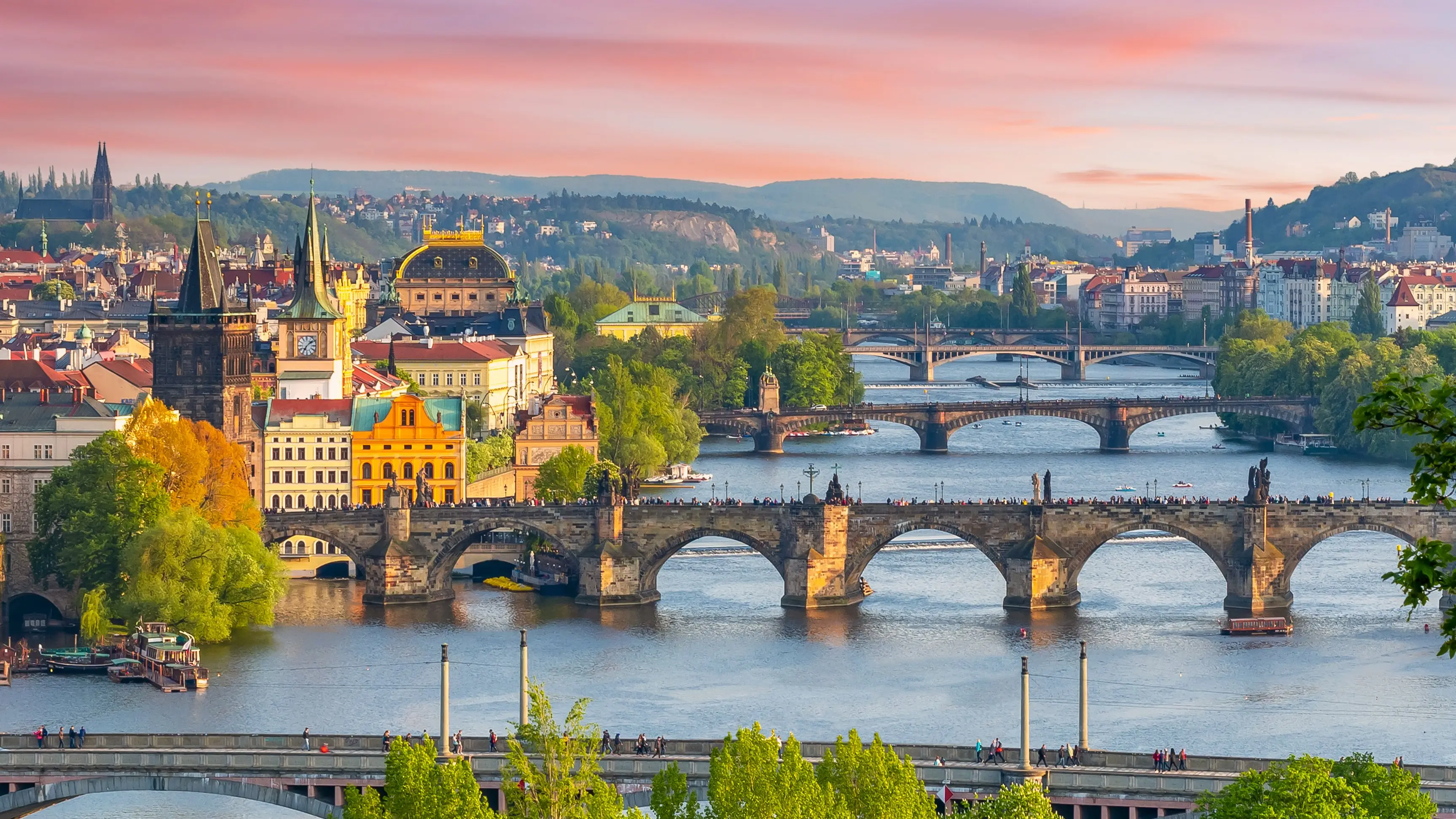Vladislav Zolotov/Getty Images