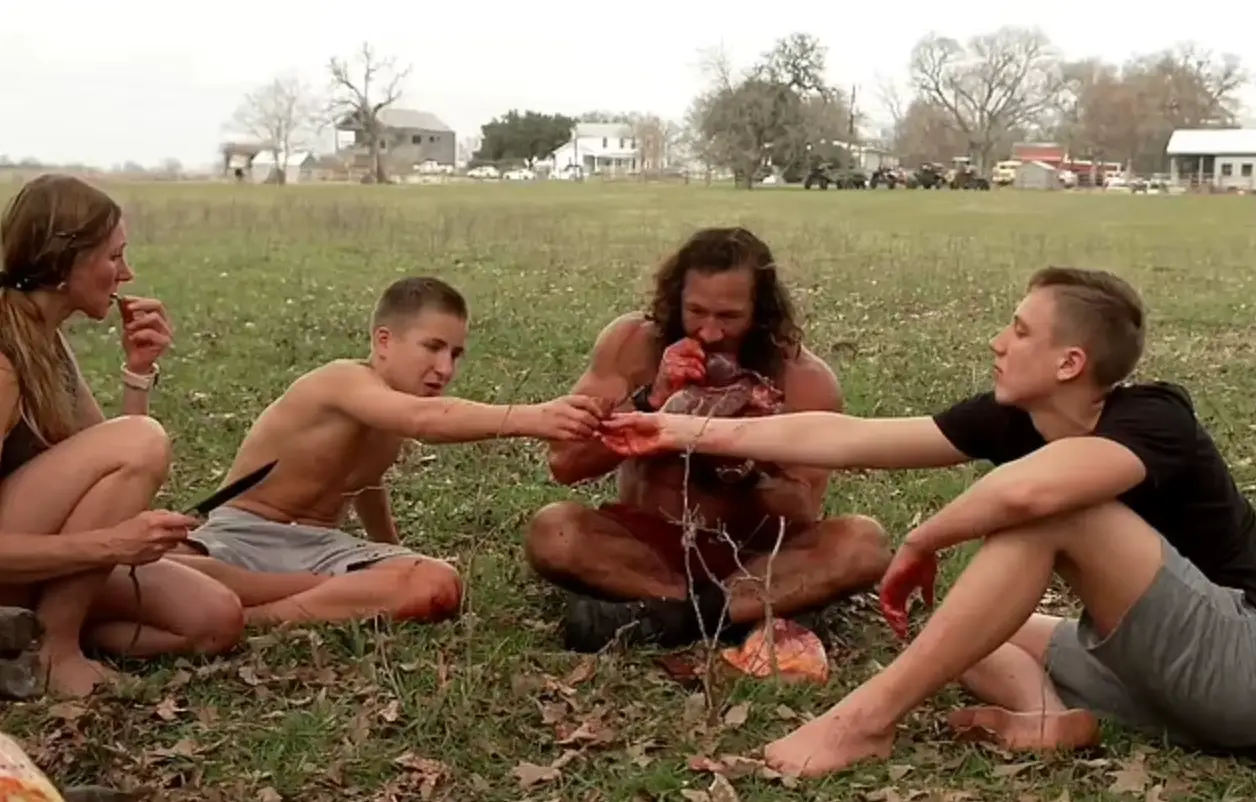 The family kill a bull and eat its organs raw (Netflix)
