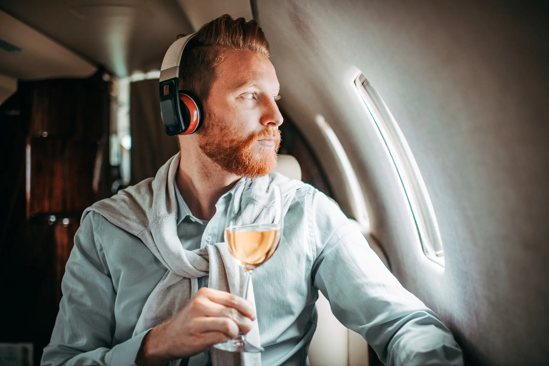 For just £6.60 on an easyjet flight, you too can look this sophisticated (EXTREME-PHOTOGRAPHER/Getty Images)