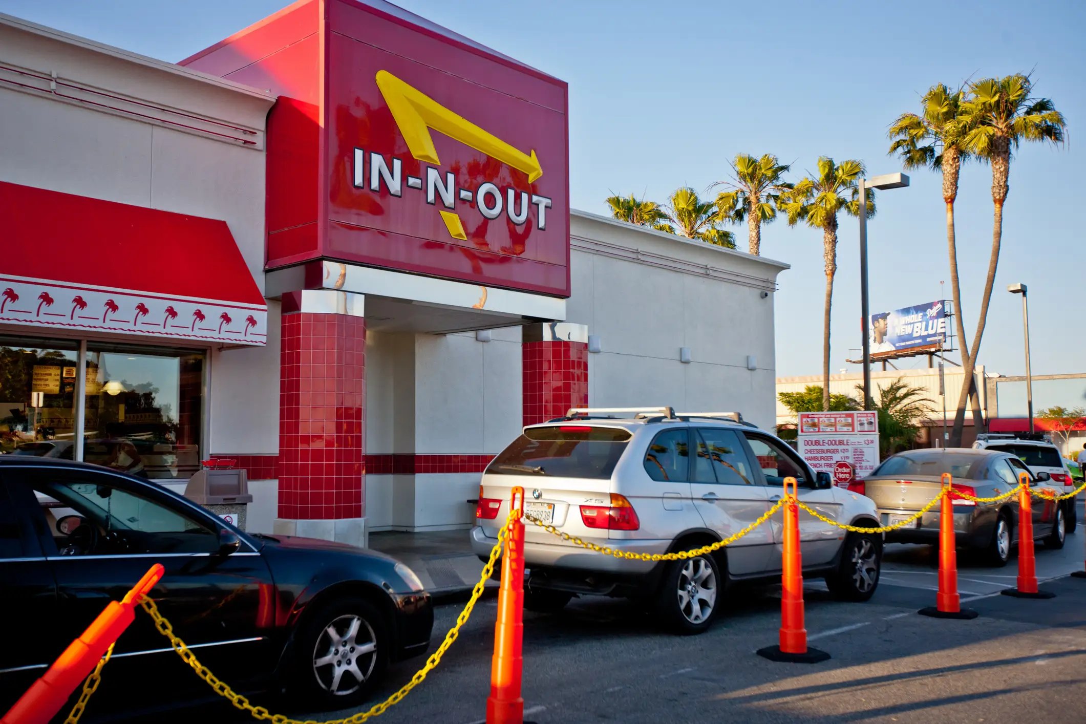 An In-N-Out drive-thru in Los Angeles (anouchka/Getty Images)