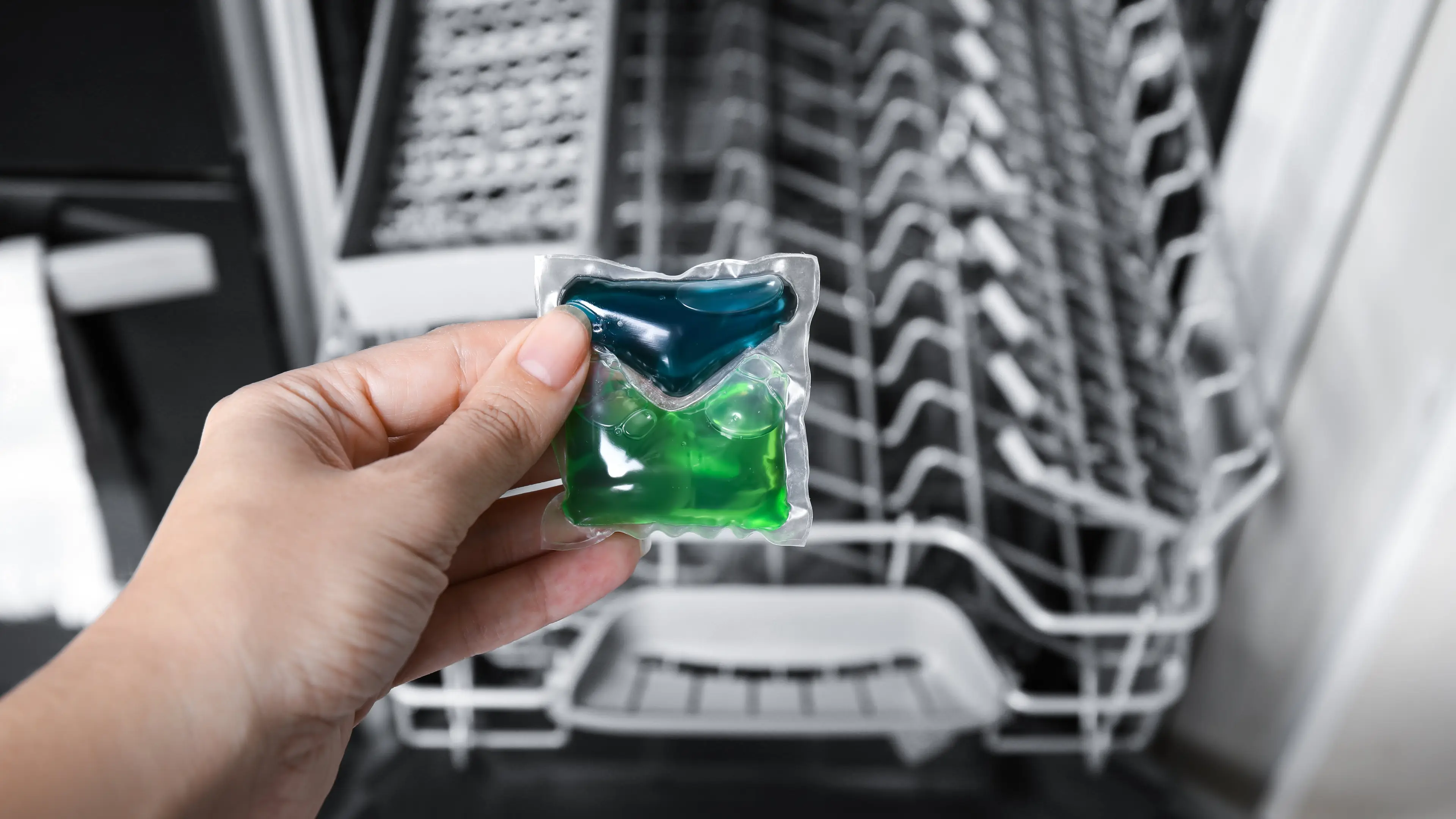 Warning to anyone who uses dishwasher pods as there's one thing scientists can't agree on