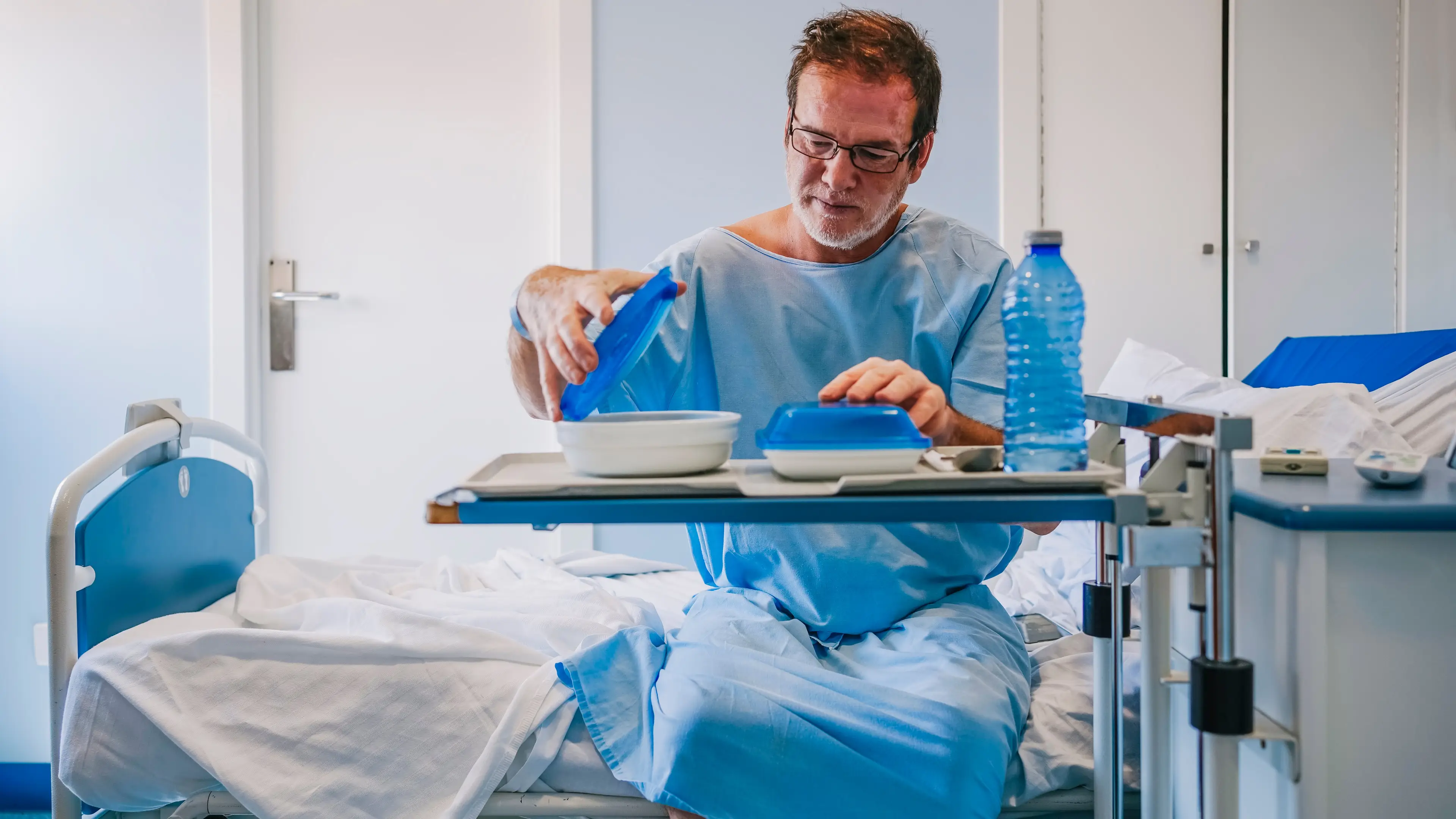 Investigation launched after UK hospital food found to be contaminated with listeria