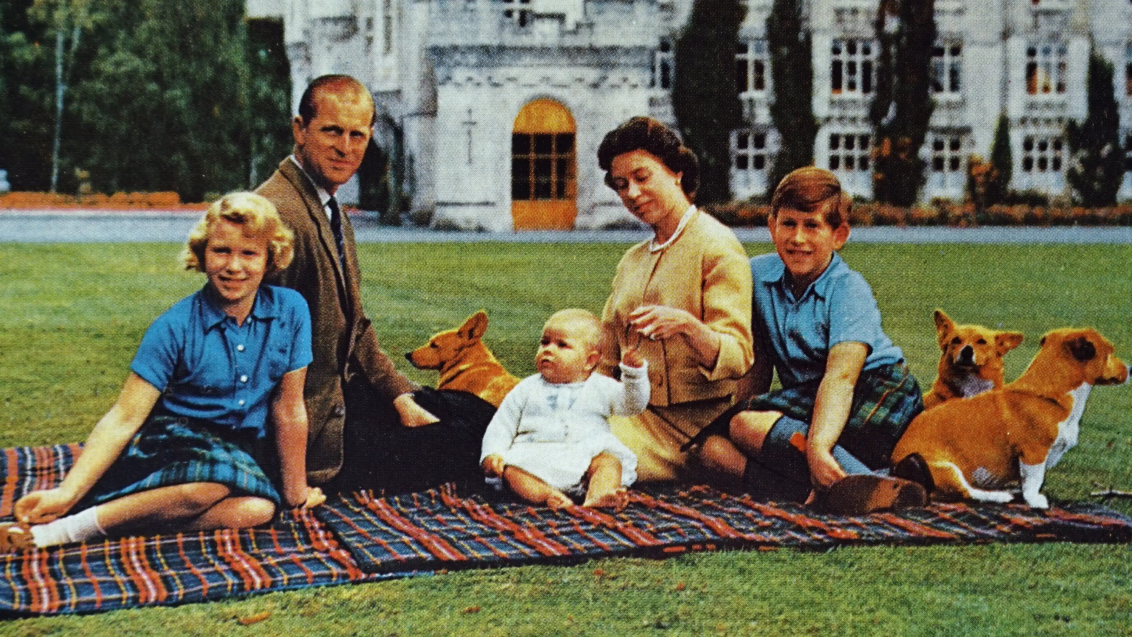 Universal History Archive/Universal Images Group via Getty Images