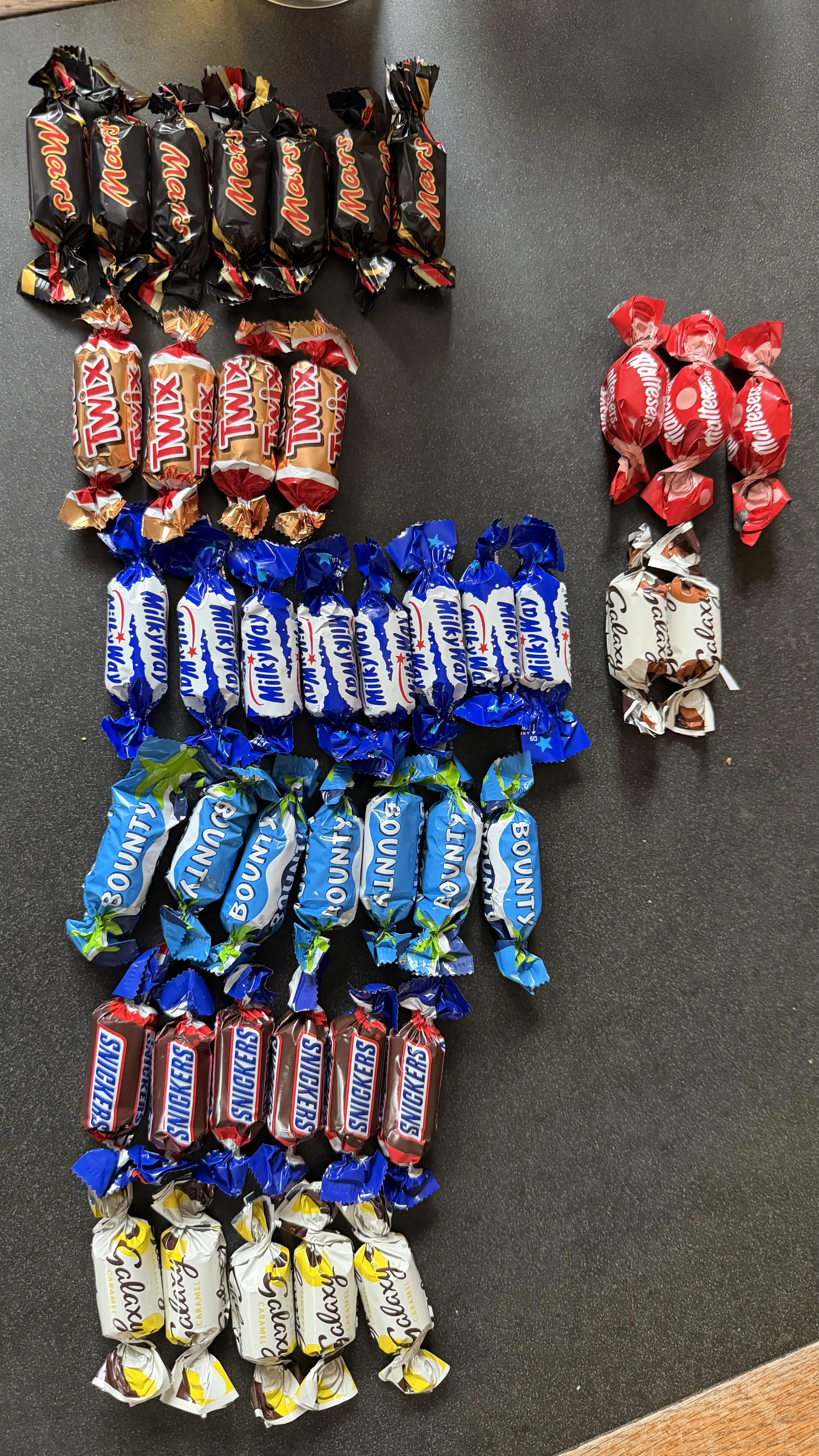 Fans say modern tubs feel lighter and far less generous than before (th3gw4/Reddit)