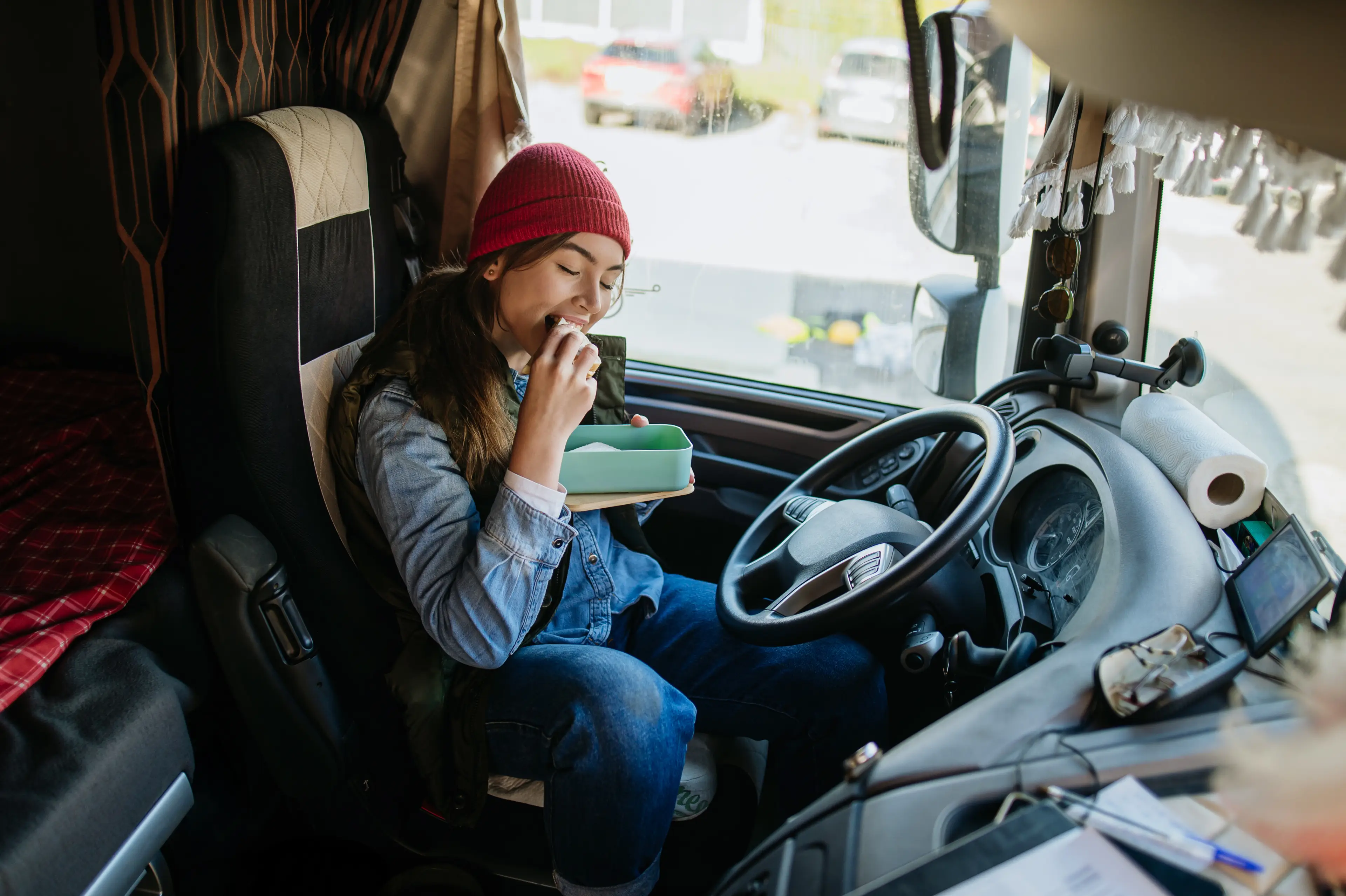 Drivers seat dining is apparently all the rage (Getty Stock Image)