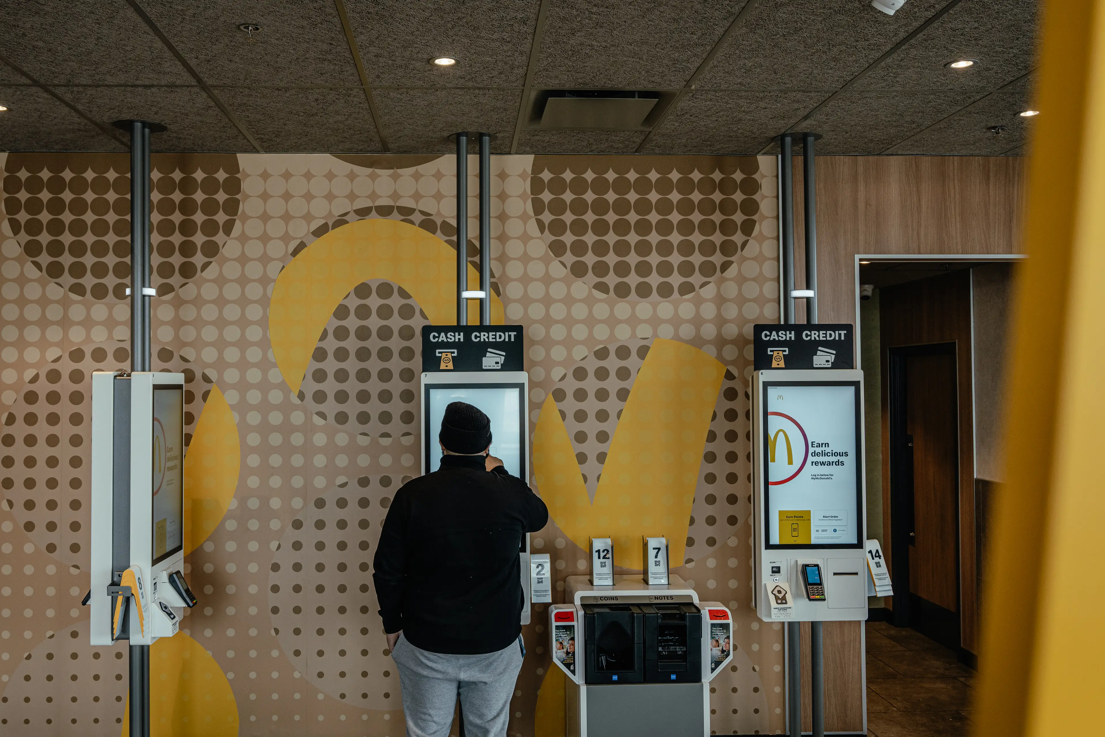 Customers statistically spend 40 percent more at the machines than at the till (Jamie Kelter Davis/Bloomberg via Getty Images)