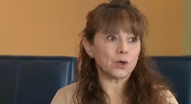 Denise Ruiz couldn't believe the customer's kindness (FOX 13 News)