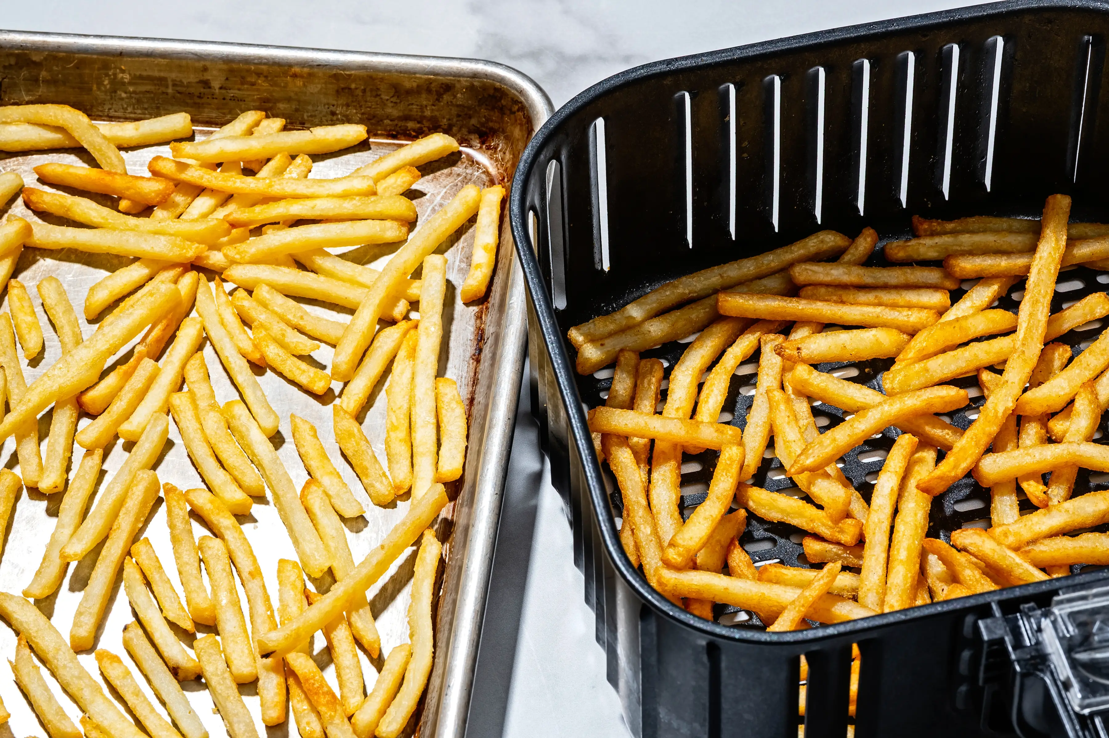 French fries in air fryer. Photo by Scott Suchman for The Washington Post via Getty Images; food styling by Lisa Cherkasky for The Washington Post via Getty Images