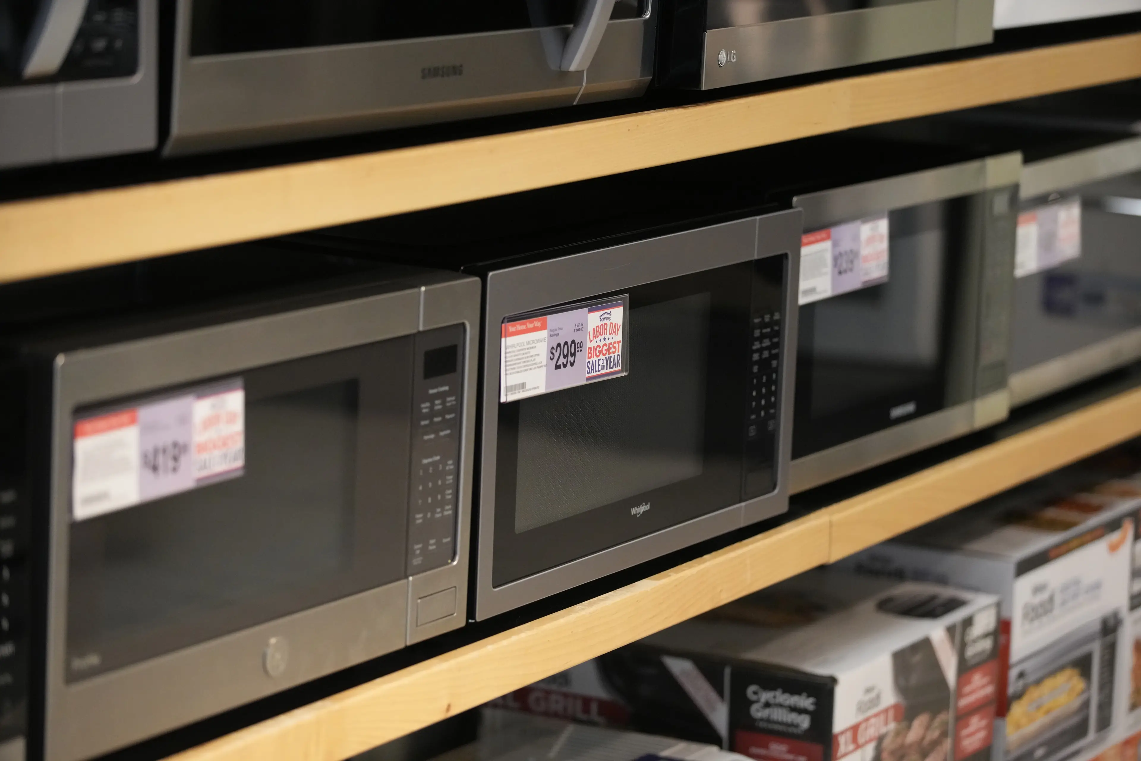 This could be a microwaving gamechanger (George Frey/Bloomberg via Getty Images)