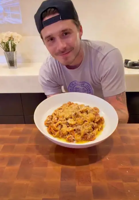 Brooklyn Beckham's latest recipe has caused controversy on social media (Instagram/@brooklynpeltzbeckham)