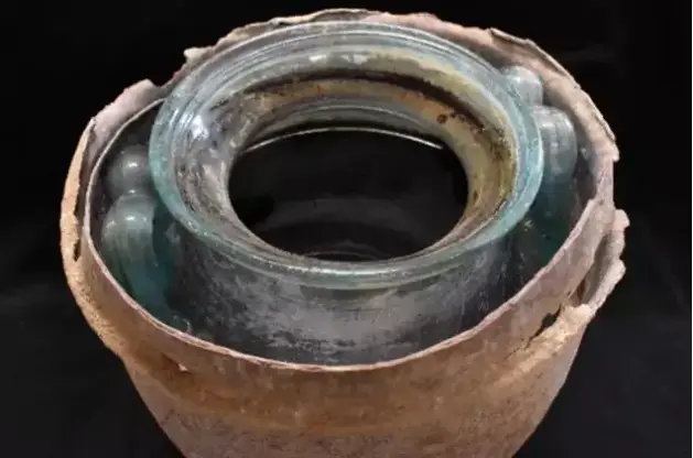 The oldest wine ever discovered - as of 2025, anyway (JUAN MANUEL ROMAN/ JOURNAL OF ARCHAEOLOGICAL SCIENCE)