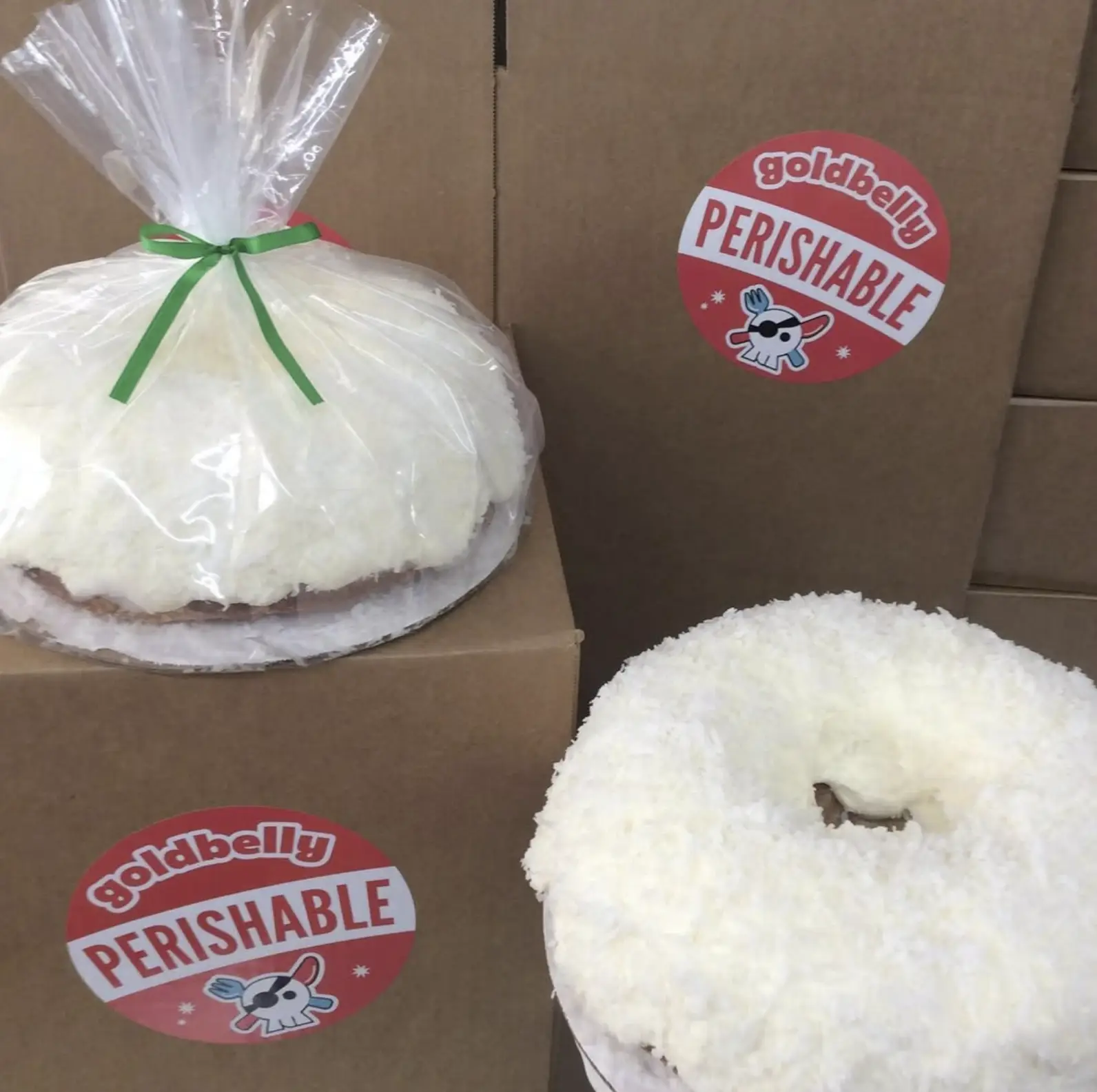 Eat like the Hollywood stars with this viral bundt cake (Instagram/@doans_bakery_woodland_hills)