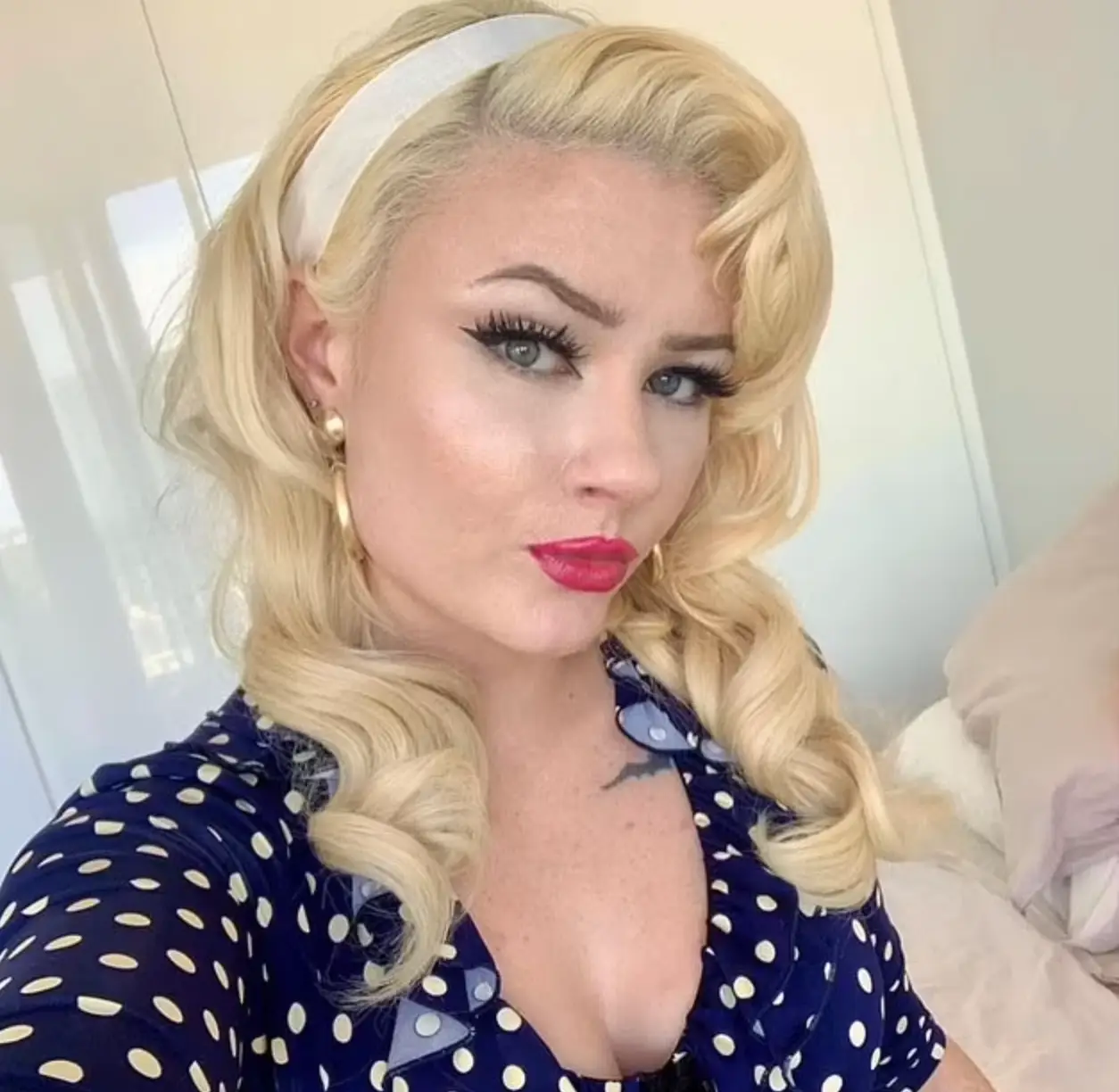 Kelsey wants to be a tradwife.