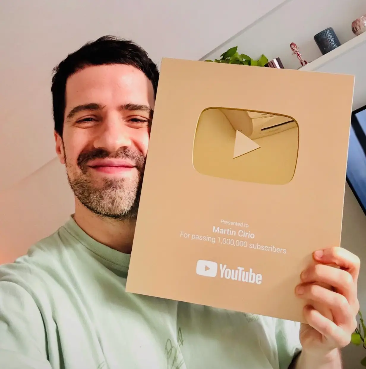 Argentinian streamer, Martín Cirio, has been called out for his body-shaming comments against Selena Gomez and Meghan Trainor (Instagram/@martincirio)