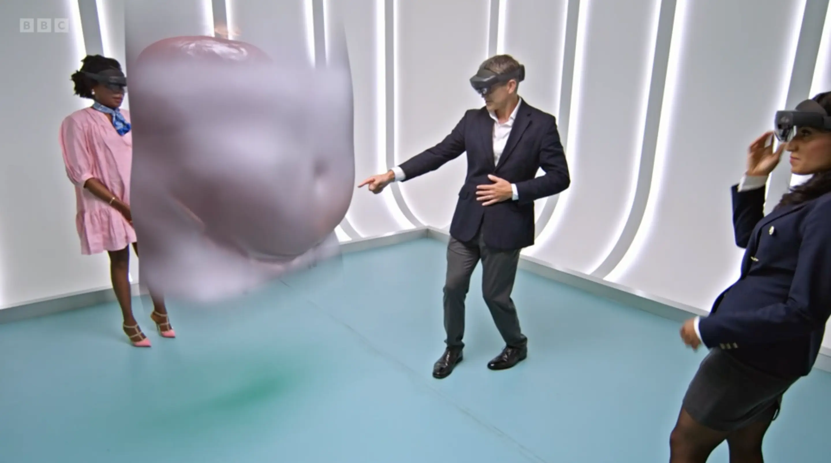 The consultants used 3D augmented reality to show Hilda her fibroids. (