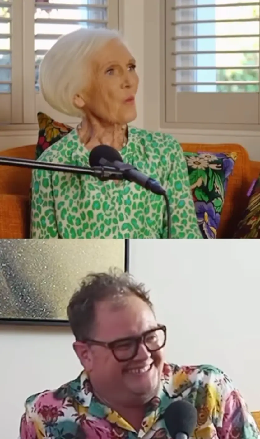 Mary admitted to skinny-dipping on Alan Carr's podcast (Instagram/@lifesabeach)