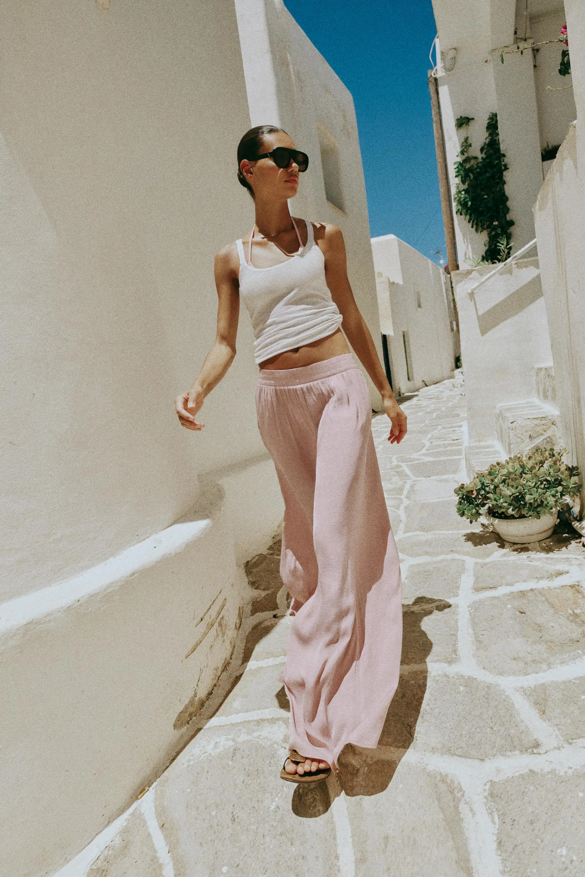 This is not exclusively a Zara issue, as all wide-leg long trousers carry a similar risk (Zara)