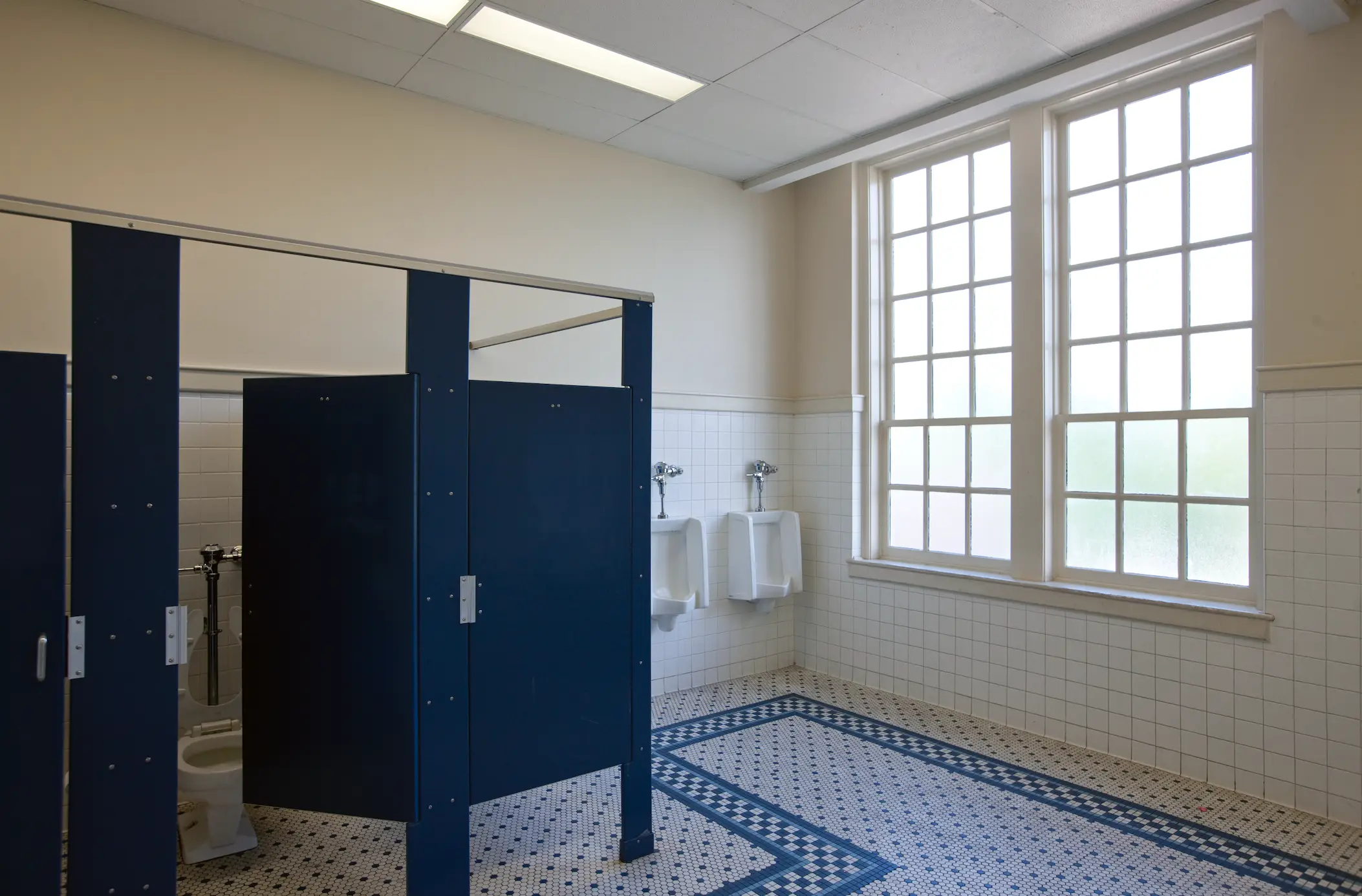 A Winsconsin high school has sparked outrage over its new bathroom pass system (Getty Stock Images)