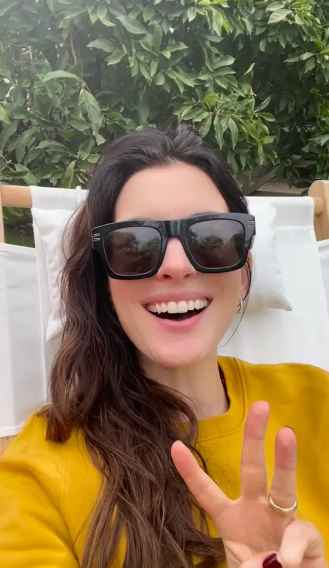 Fans are losing their minds after the announcement (annehathaway/Instagram)