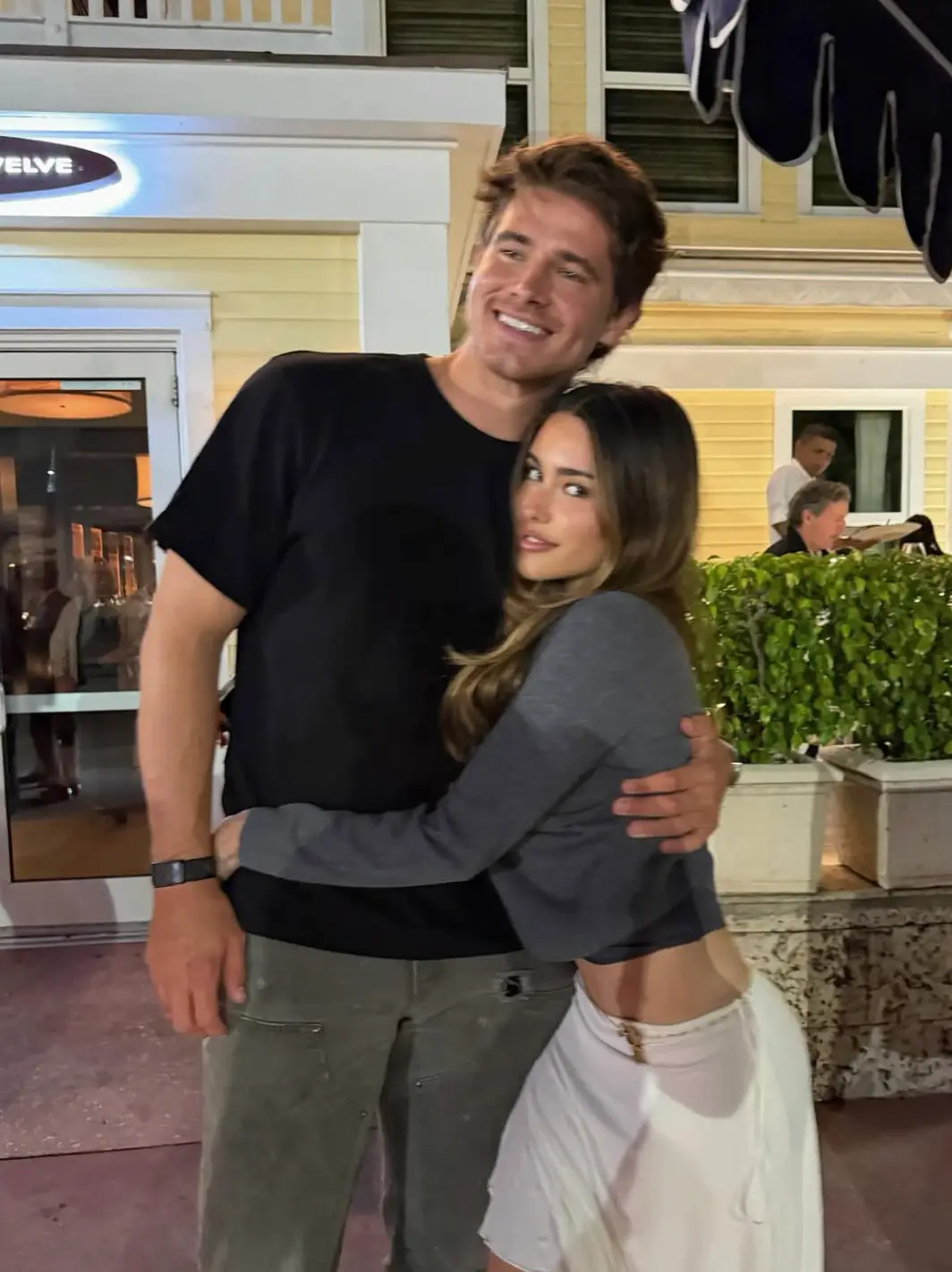 The pair began dating in August 2025 (Instagram/@justinherbert)