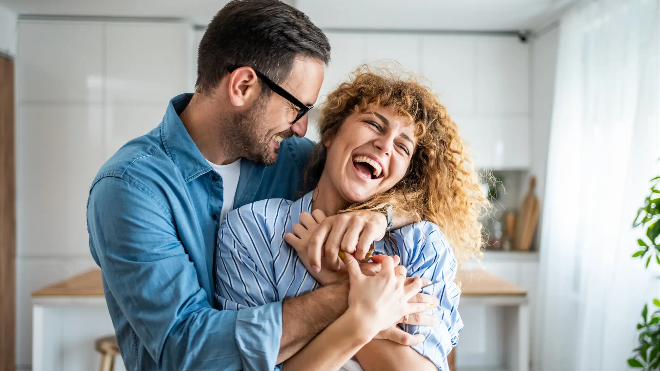 'Freak matching' is the latest Gen Z dating term and experts reveal why it's actually a green flag