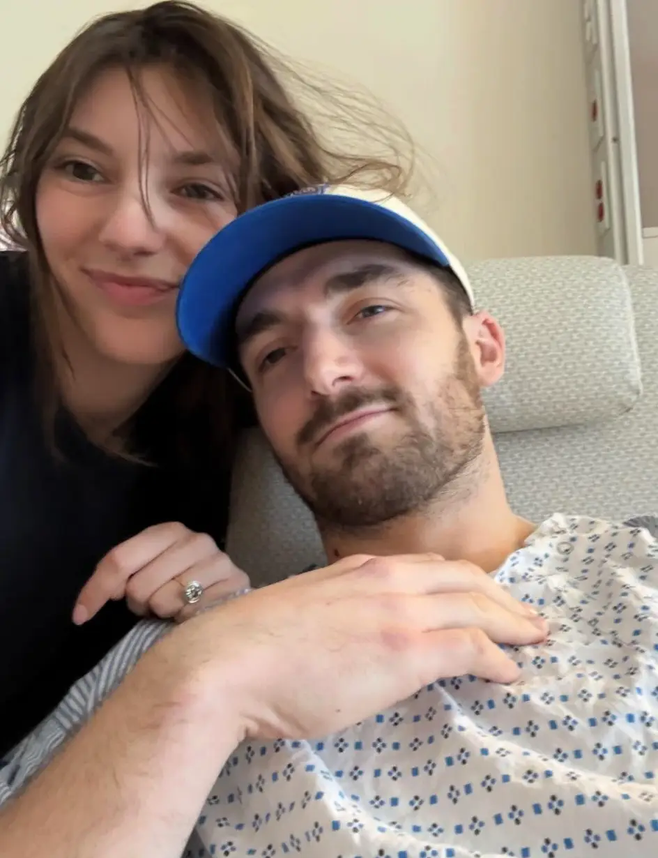 Daniel also thanked his fiancée, Natalia Ackerman, for her support following his surgery (Instagram/@bgdans91)