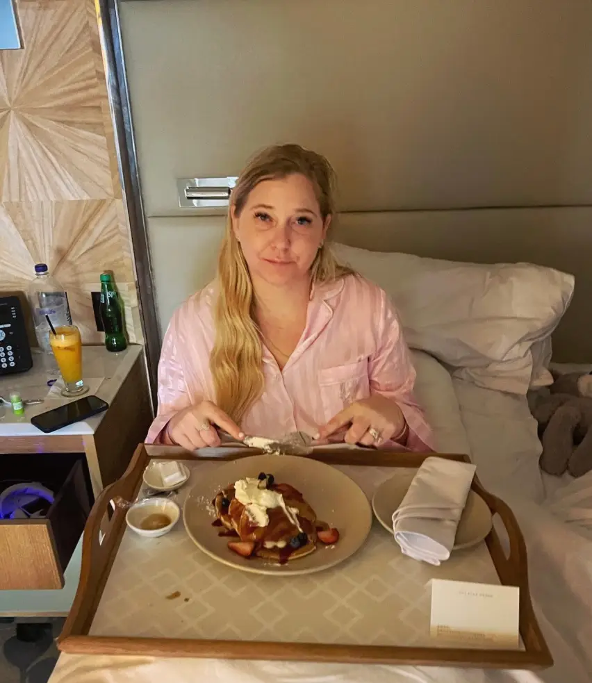 The 41-year-old leaves behind three children (Instagram/@virginiarobertsrising11)