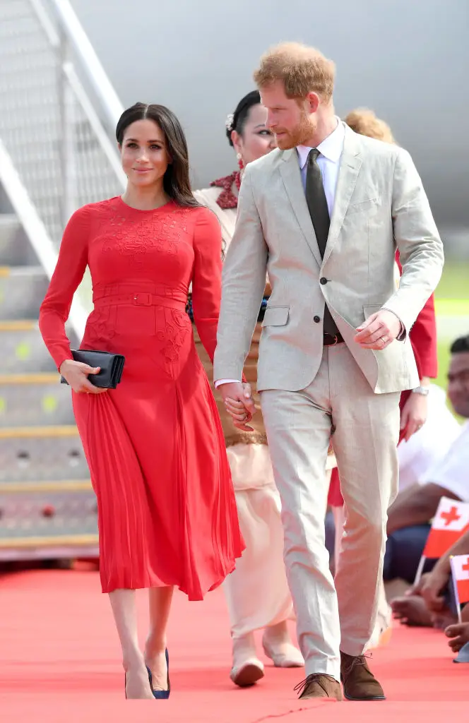 Meghan wore red when arriving in Tonga in 2018 (Karwai Tang/WireImage)