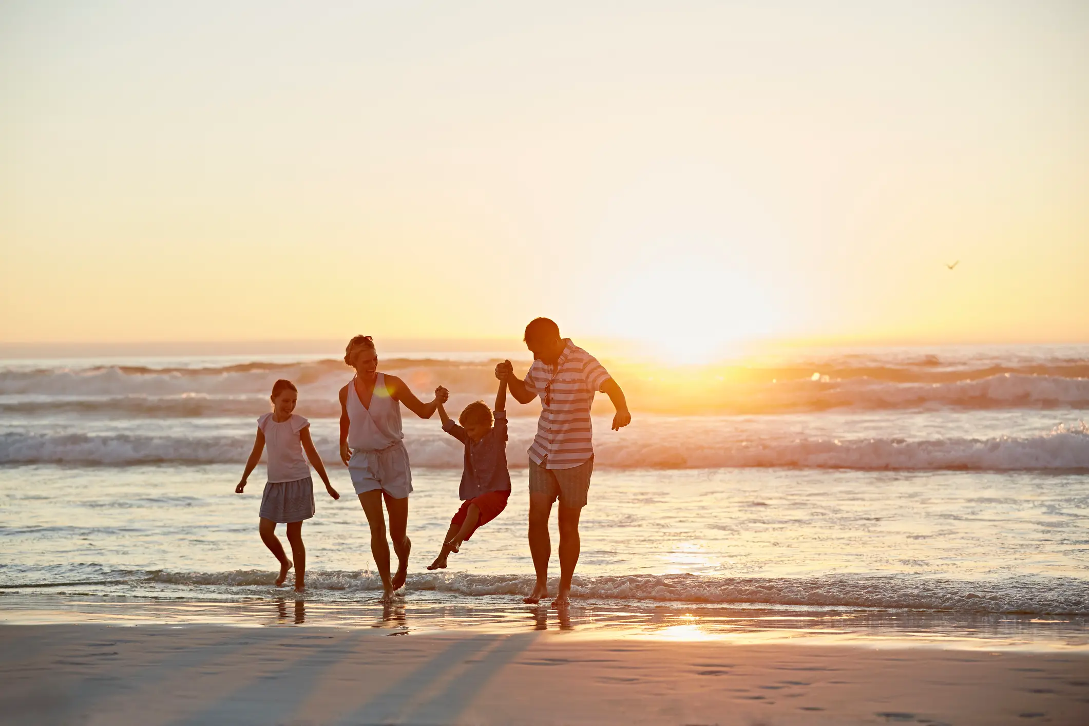 Many families are eager to get the best deal when booking their summer holiday. (Morsa Images / Getty Images)
