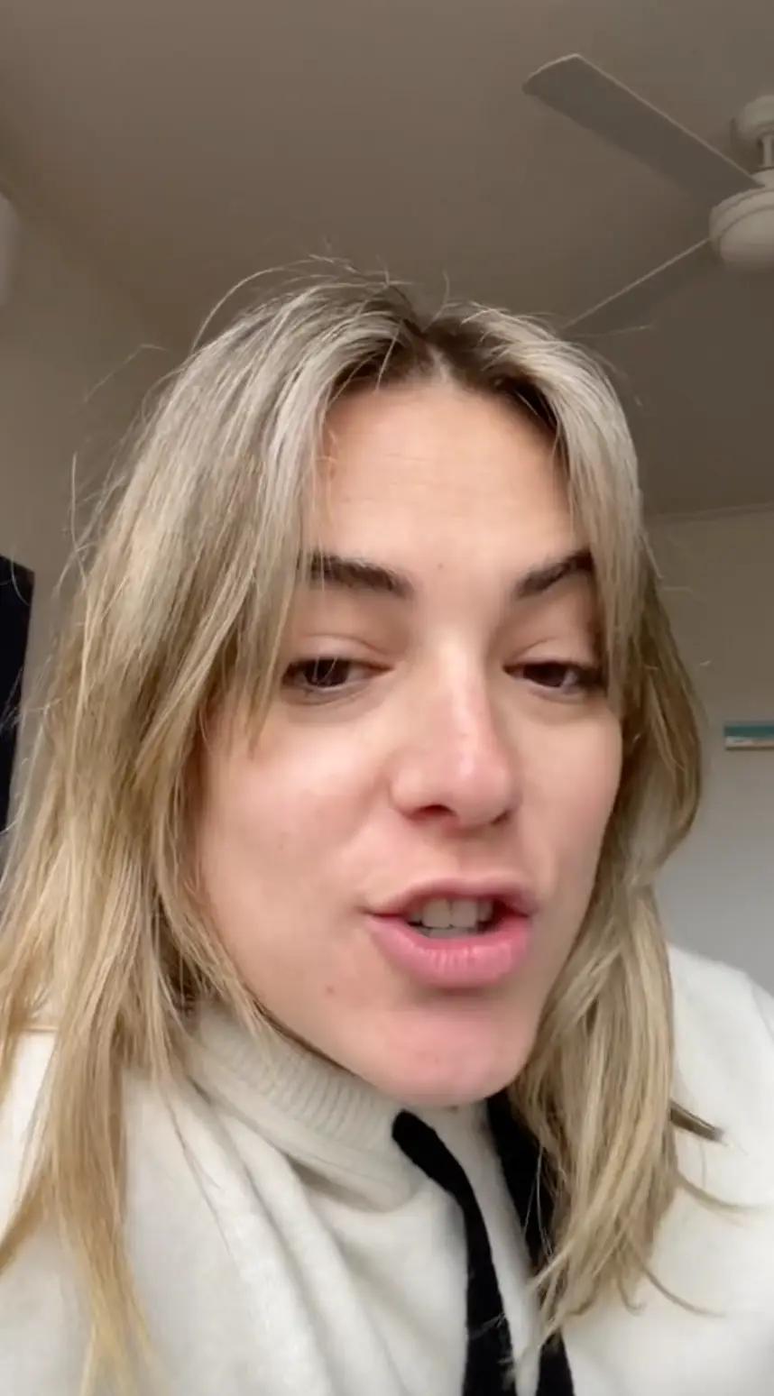 The TikToker warned fellow tourists about the dress code.