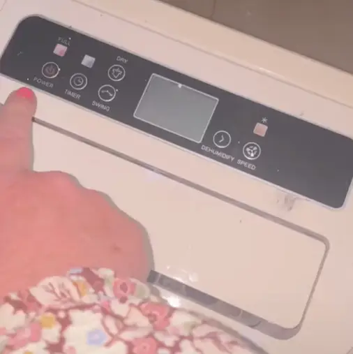 Karen has suggested using a dehumidifier to try those damp clothes this winter.