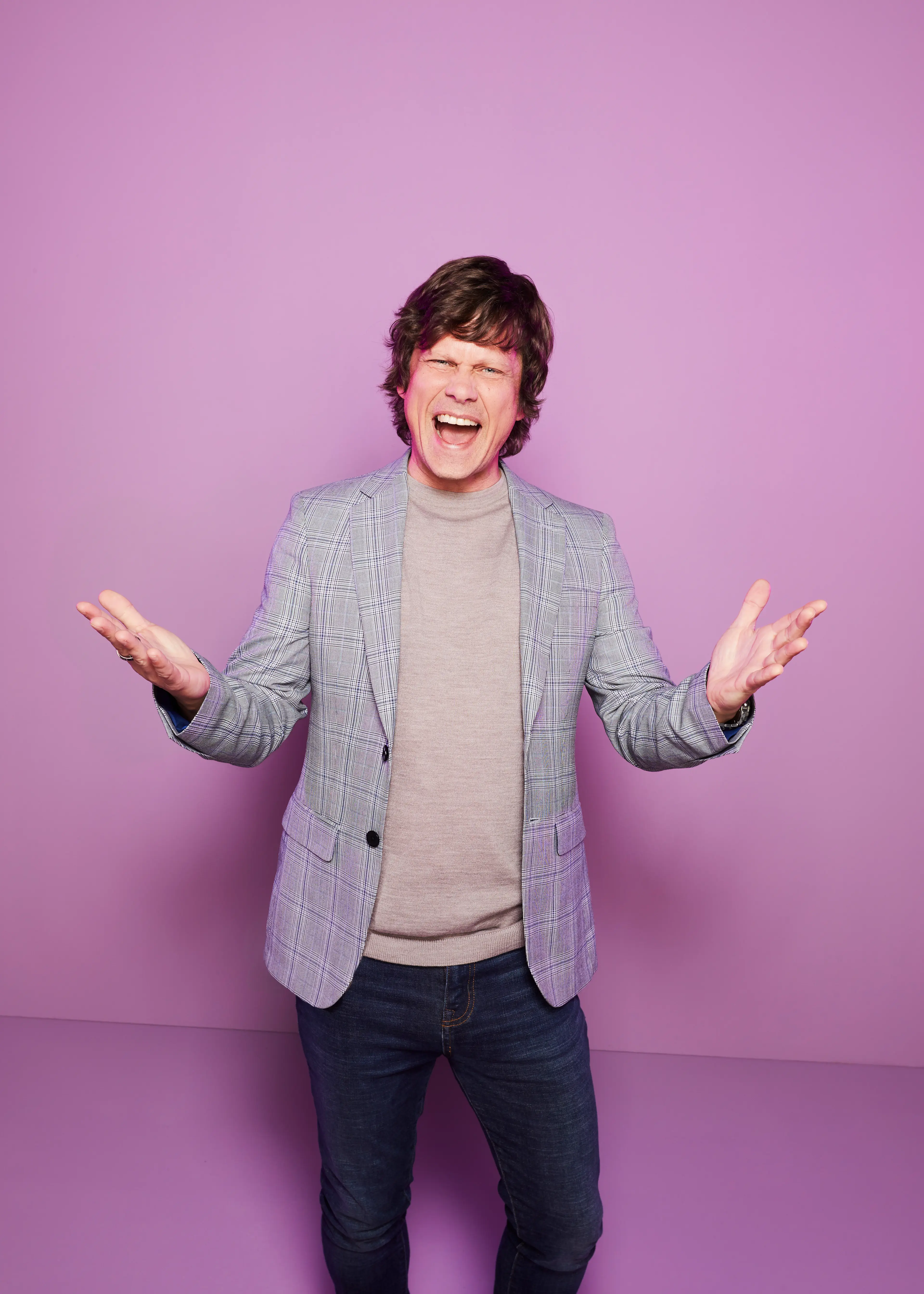 Richie, 51, is a sales advisor from Sheffield.