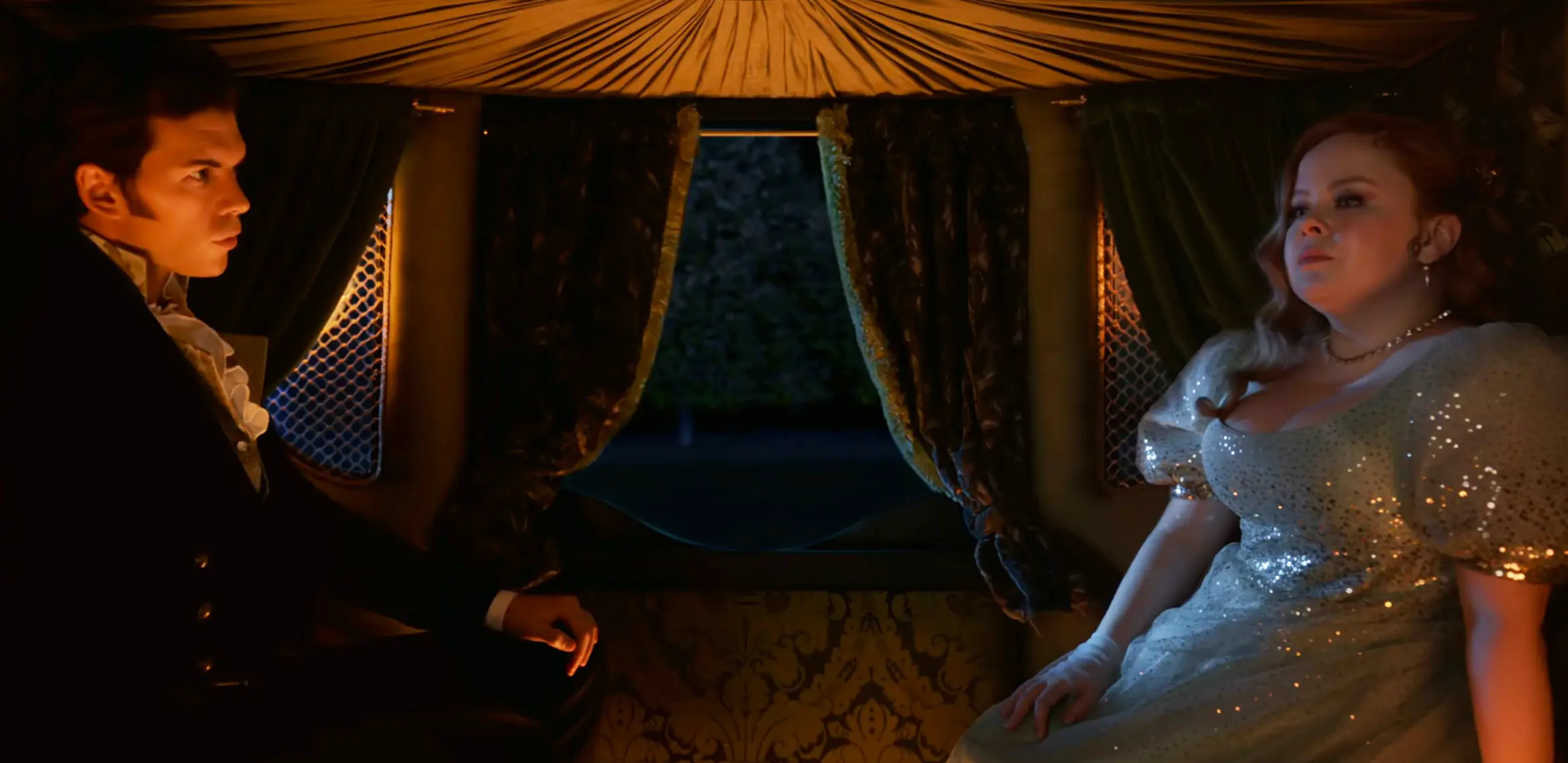 Everyone's been talking about THAT carriage scene (Netflix)