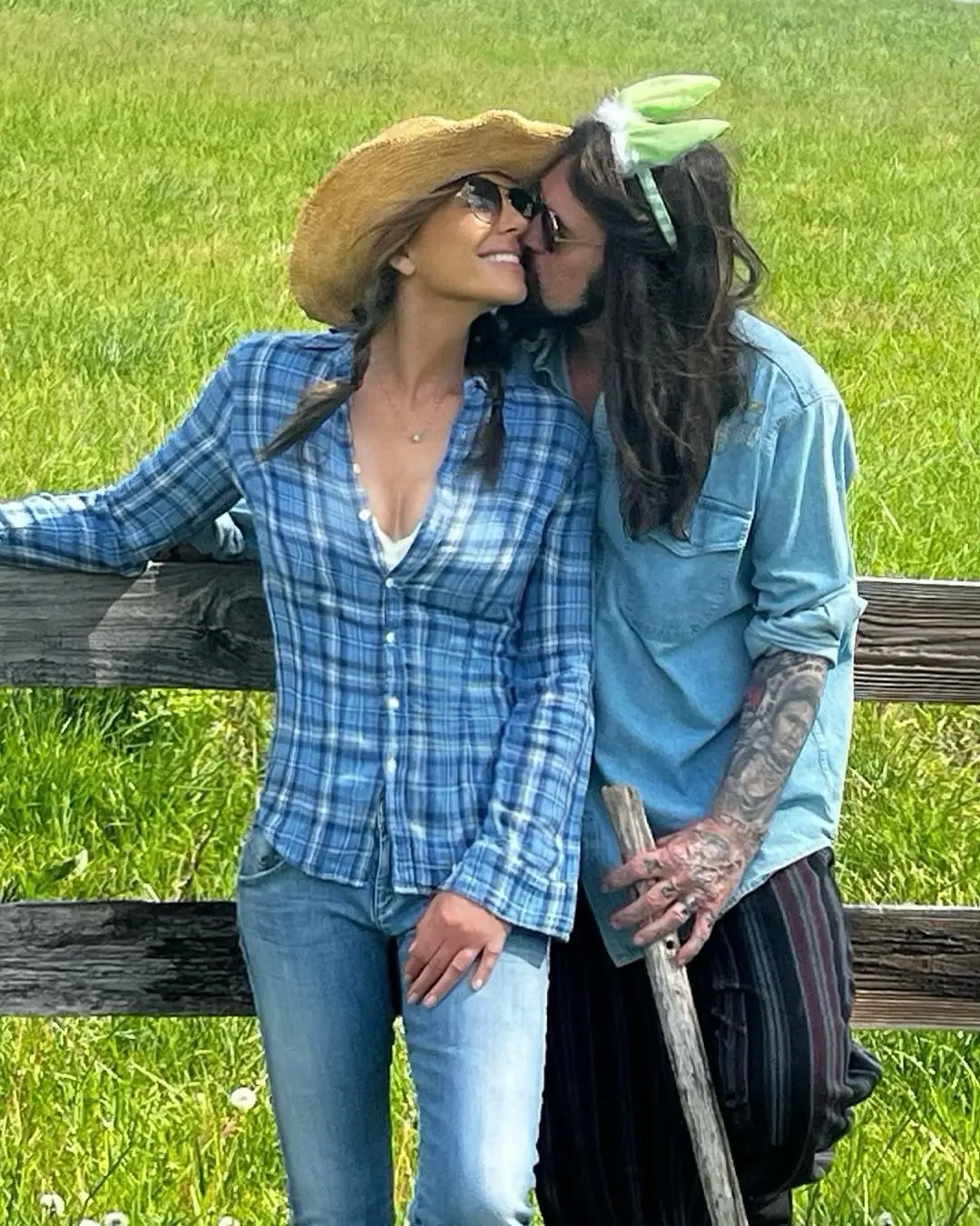 The couple made it Instagram official over Easter (Instagram/@billyraycyrus)