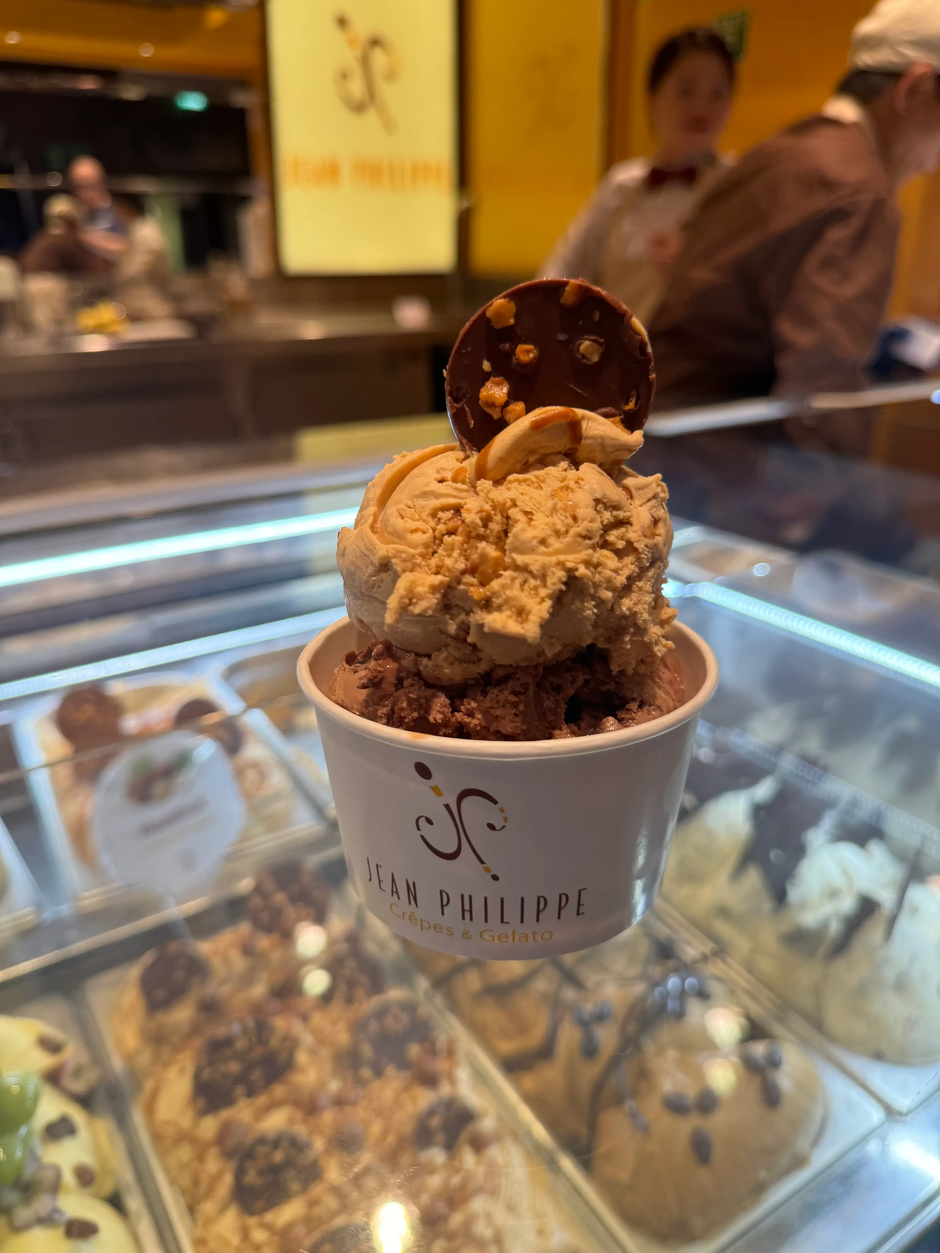 Jean Philppe Gelato. (Tyla)
