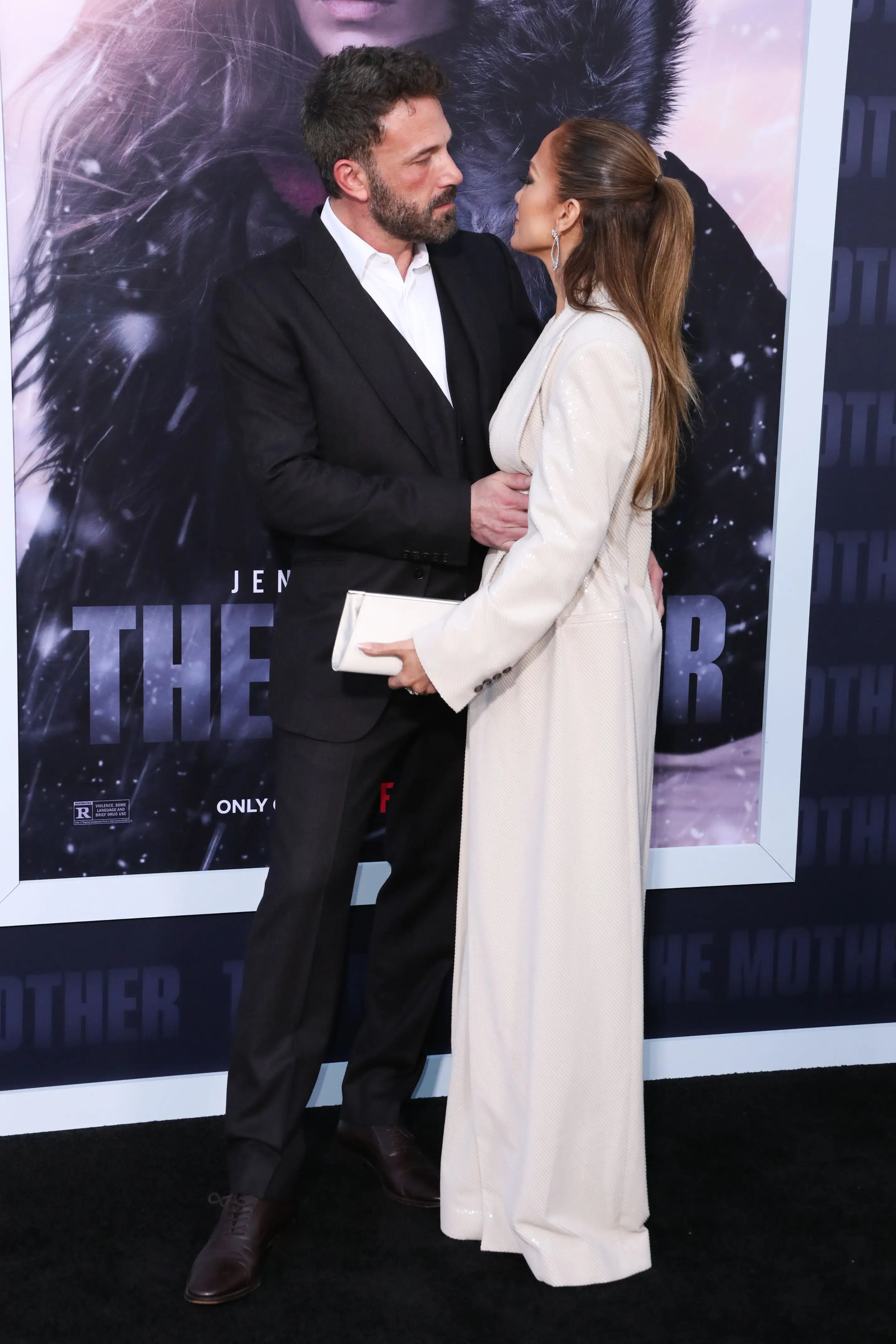 Some thought Affleck and Lopez's red carpet exchange was fraught.