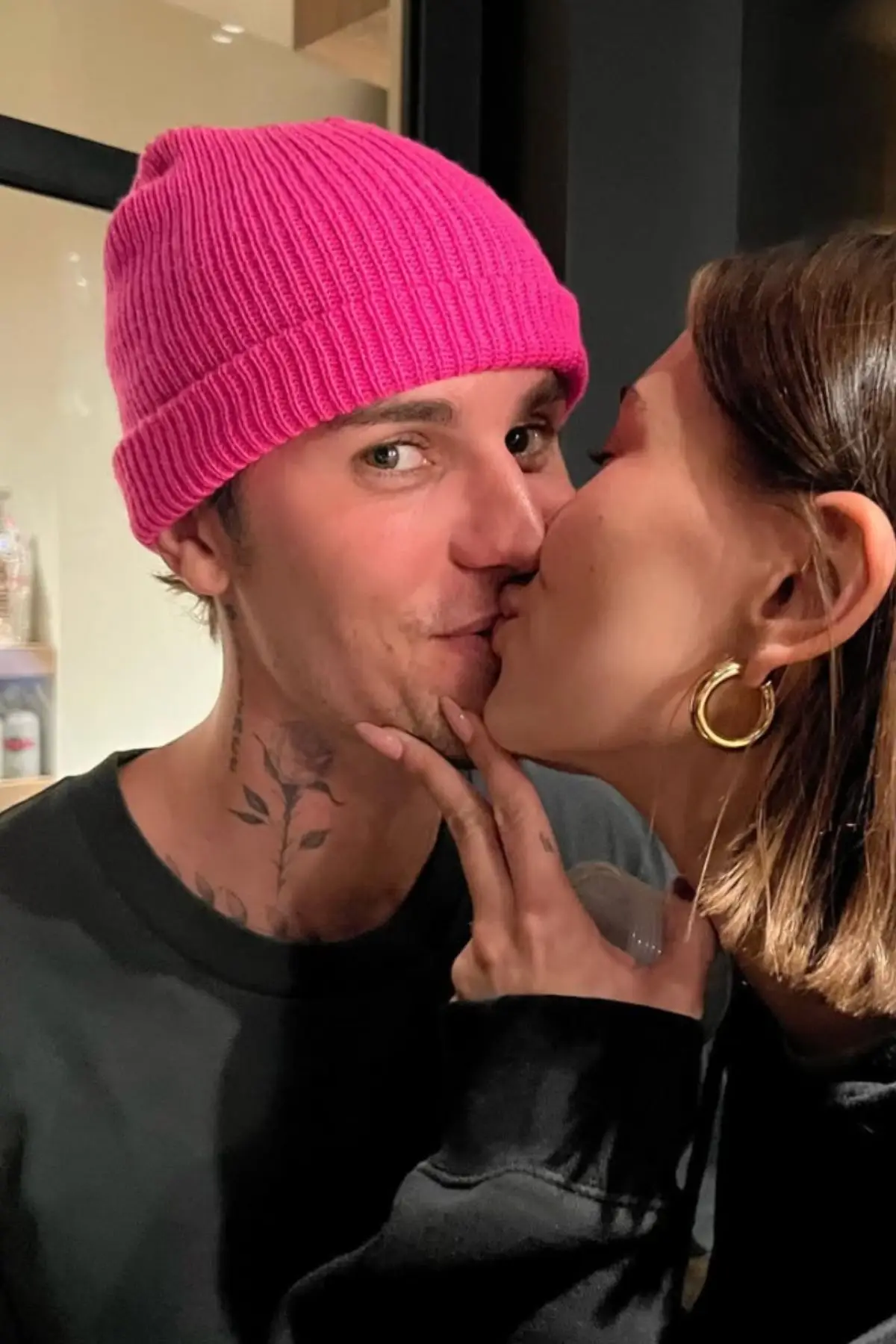 Fans believe Hailey Bieber has addressed marriage rumours via social media (Instagram/@haileybieber)