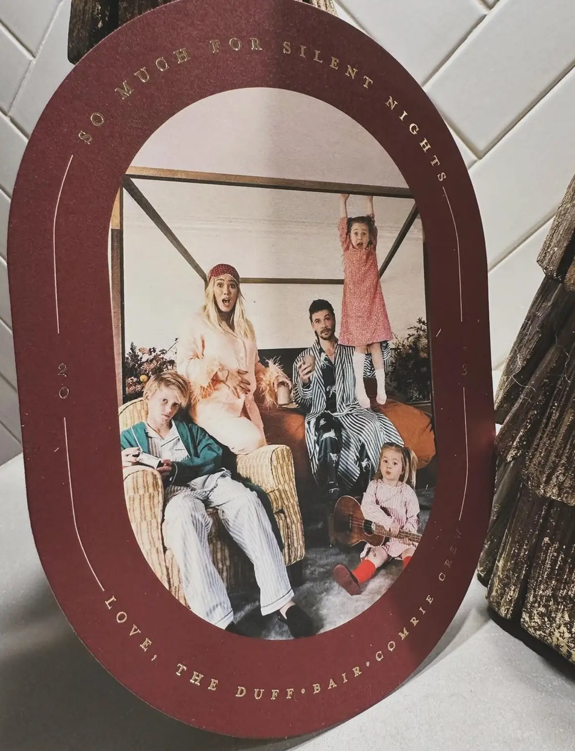 The family made the announcement in a very festive way.