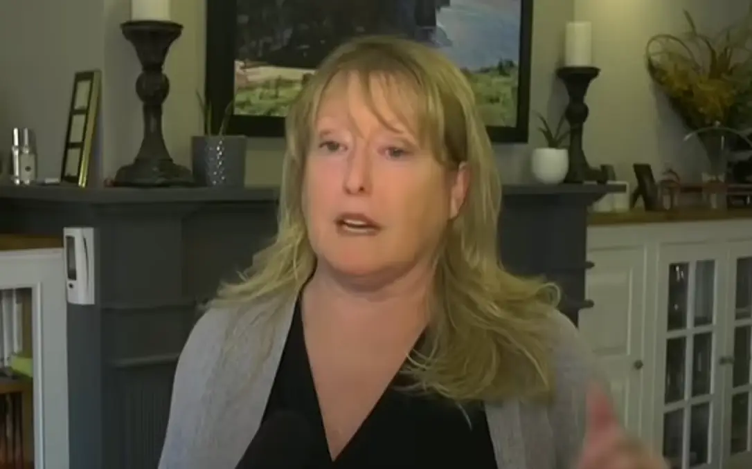 Mel was gutted when she realised the tickets weren't real (CTV)