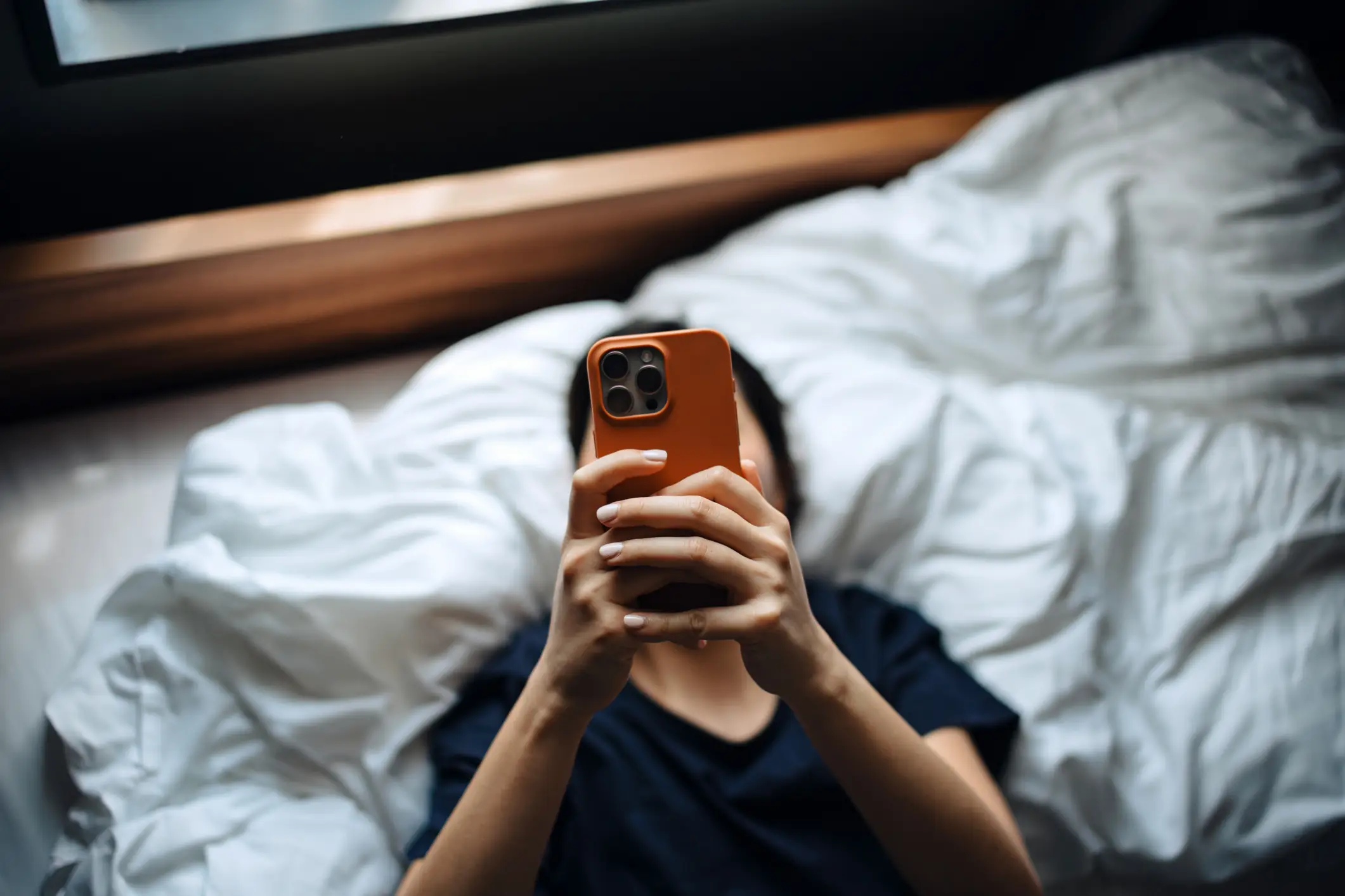 A psychologist has shared her expert advice on the viral 'bed-rotting' trend sweeping across Gen Z (Getty Stock Images)