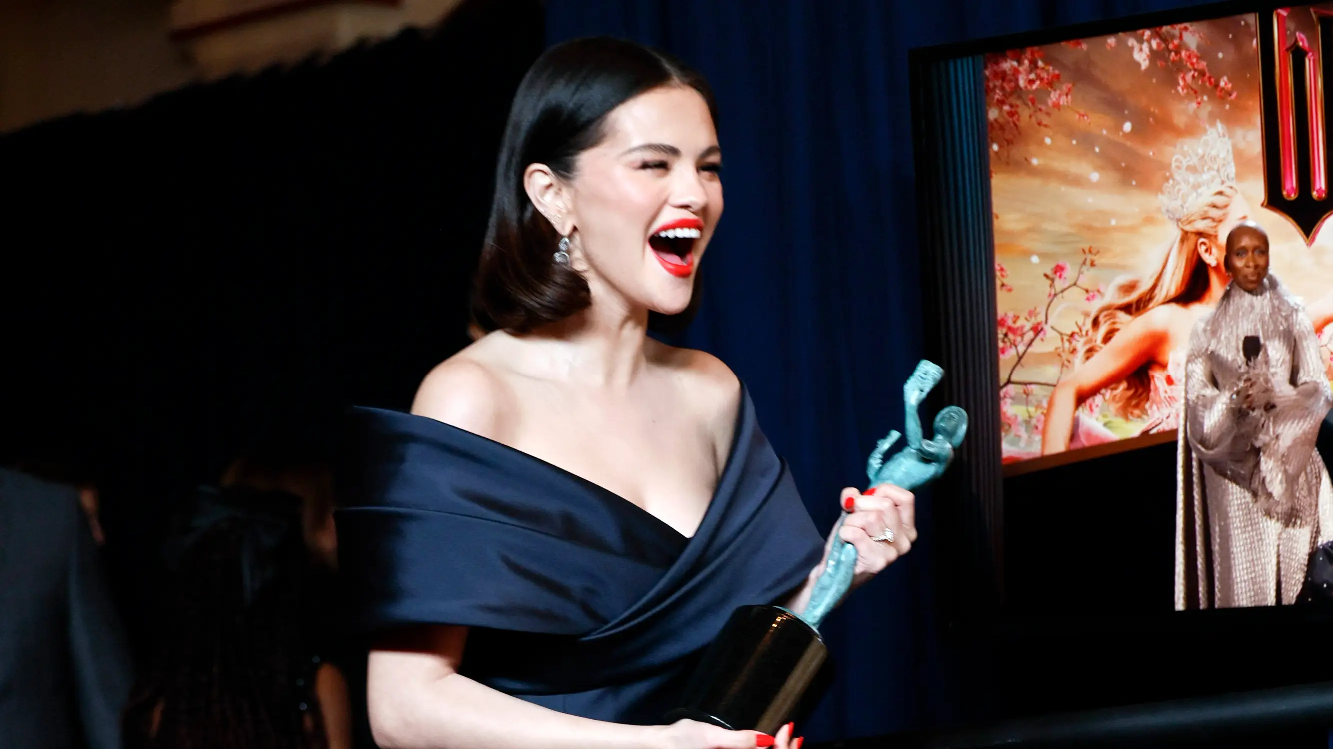 What Selena Gomez actually mouthed before accepting her SAG Award