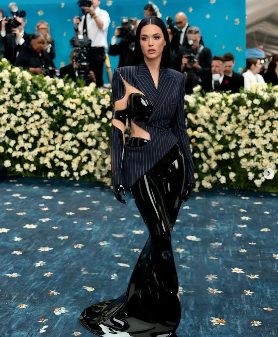 Perry reshared her AI photos online (Instagram/@katyperry)