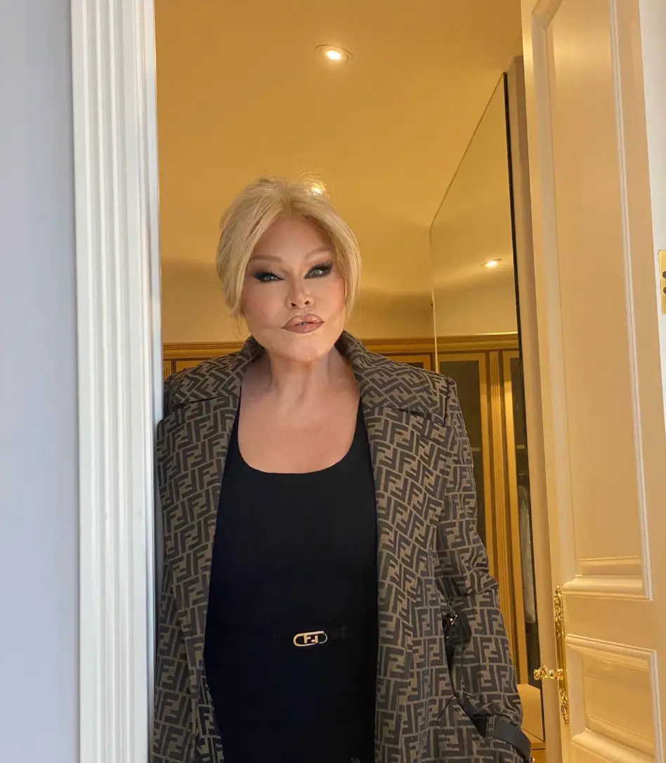 Fans are stunned by Jocelyn Wildenstein's latest photo.