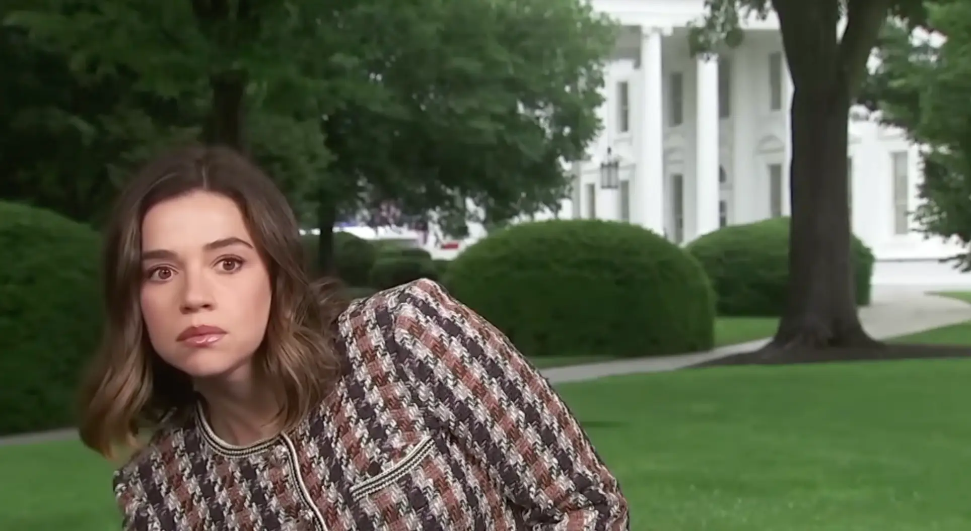 NBC reporter Julie Tsirkin has gone viral for her reaction to the White House shooting on Saturday (NBC)