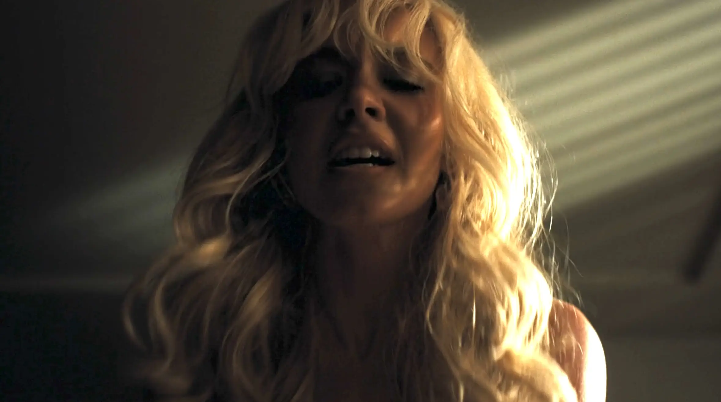 Sydney Sweeney's character, Cassie Howard, starred alongside a familiar face in the latest Euphoria episode (HBO)