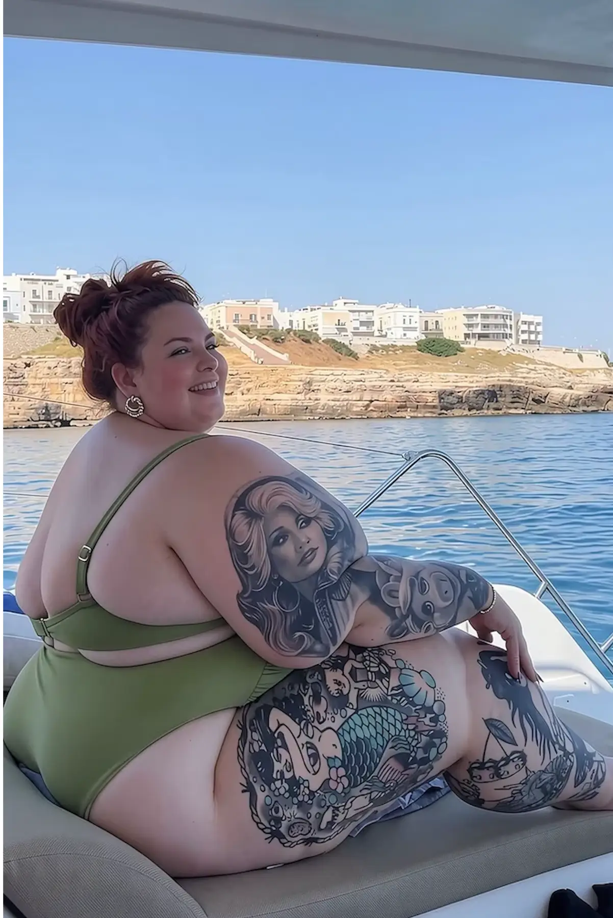 Tess hit back at critics, showing she is living her best life (Instagram/@tessholiday)